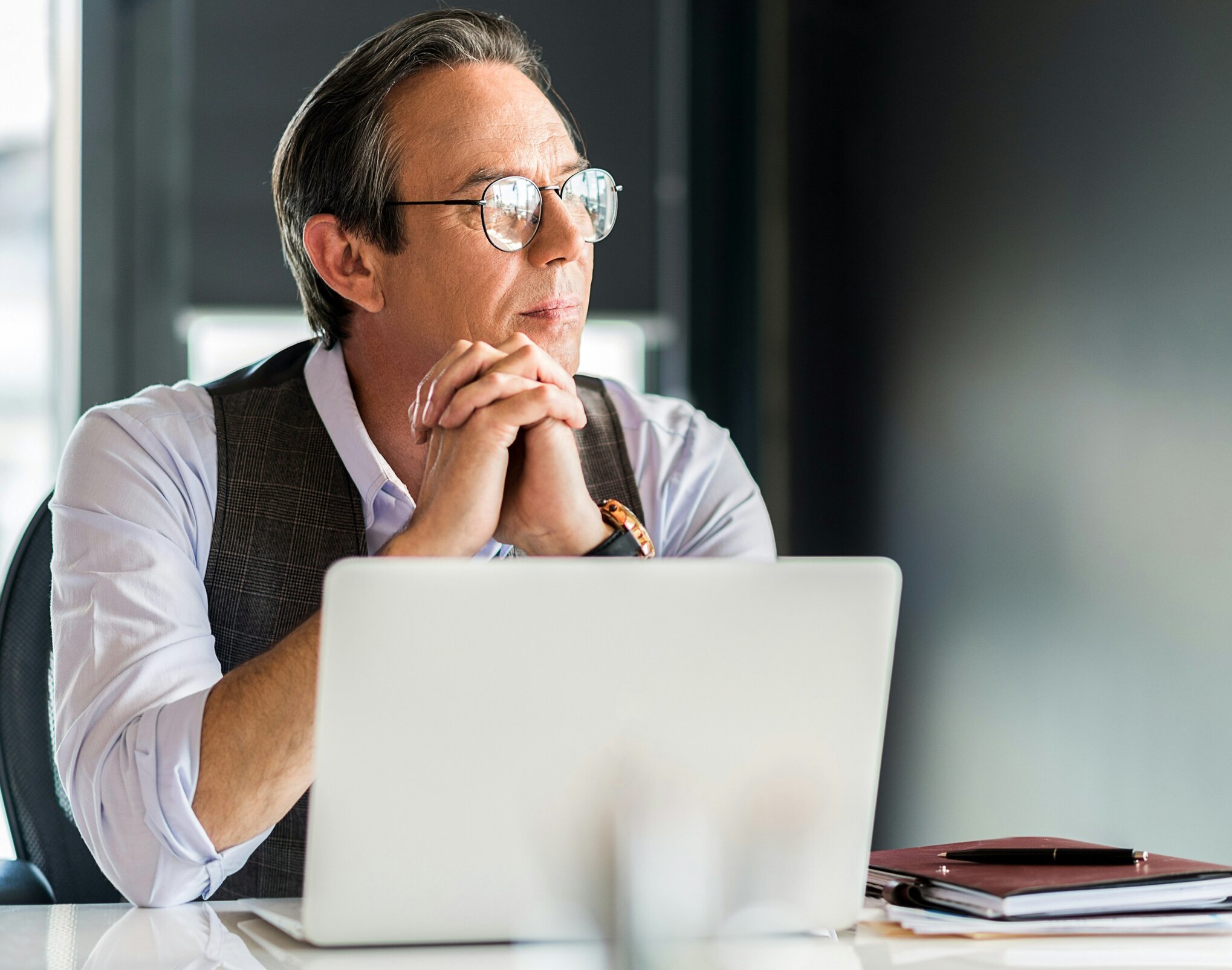The Knowing-Doing Gap: Why You Know What to Do Differently and Still Don't Do It