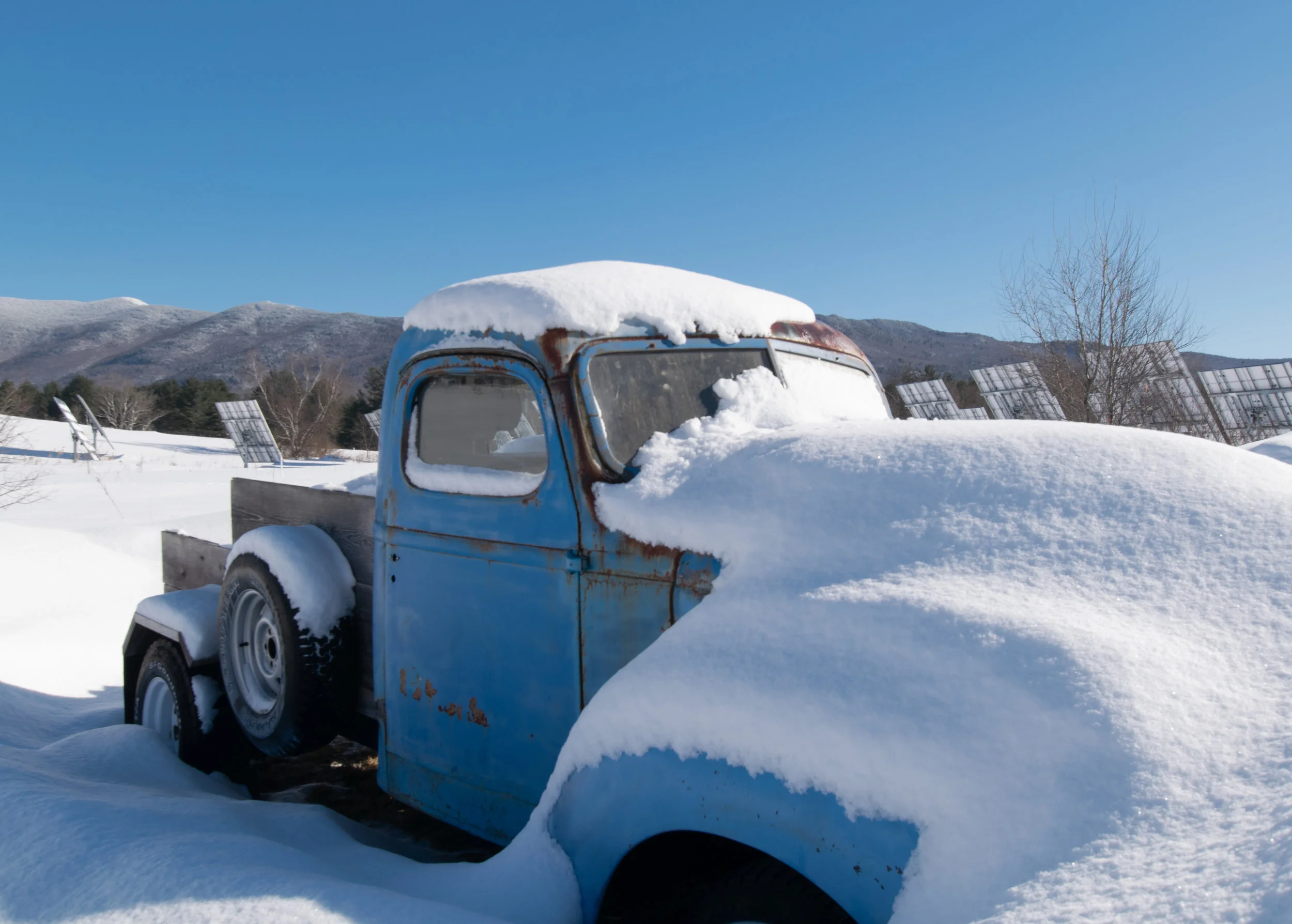 Truck in the Snow.jpg