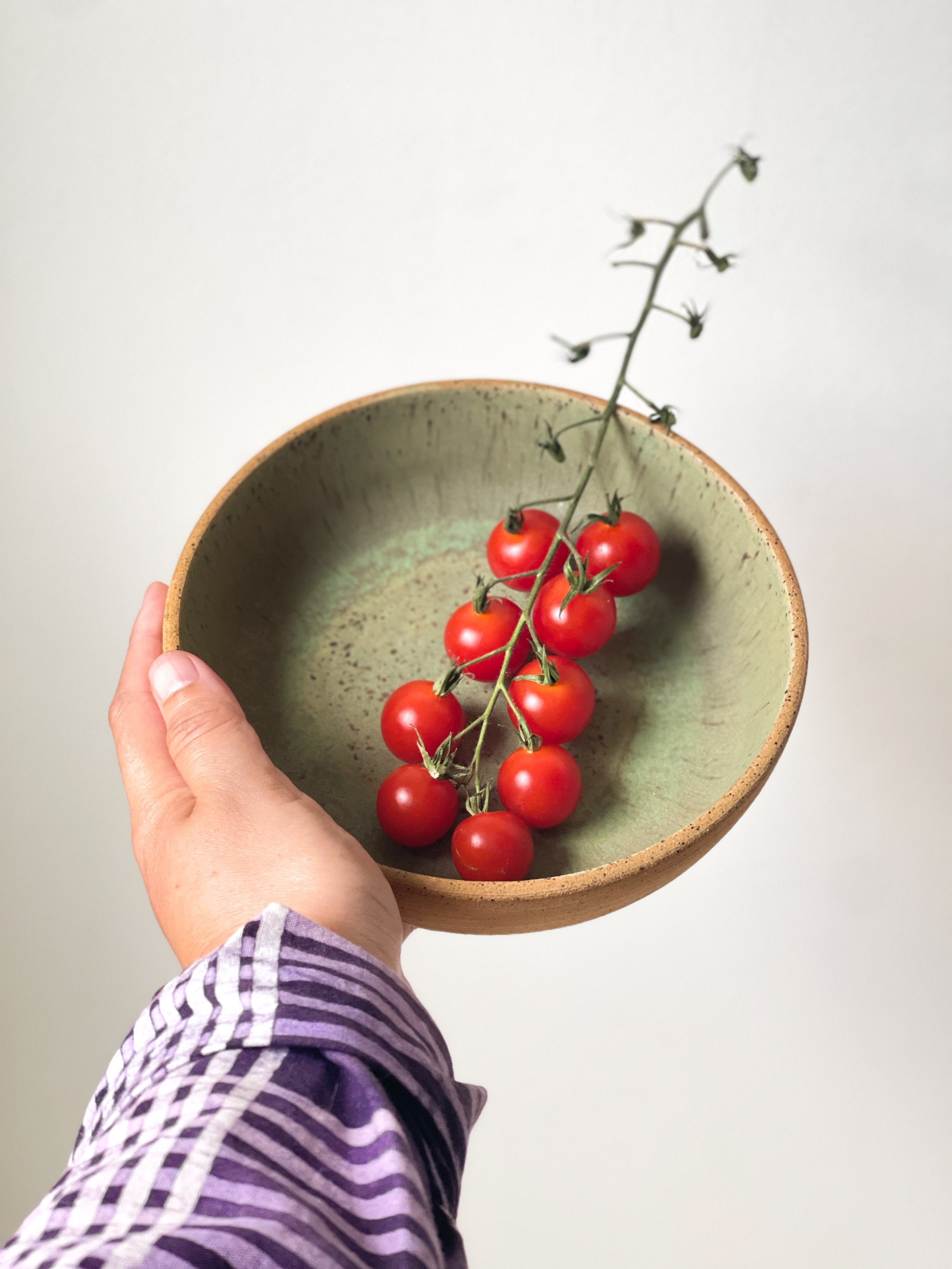 GreenShallowBowl3.jpg