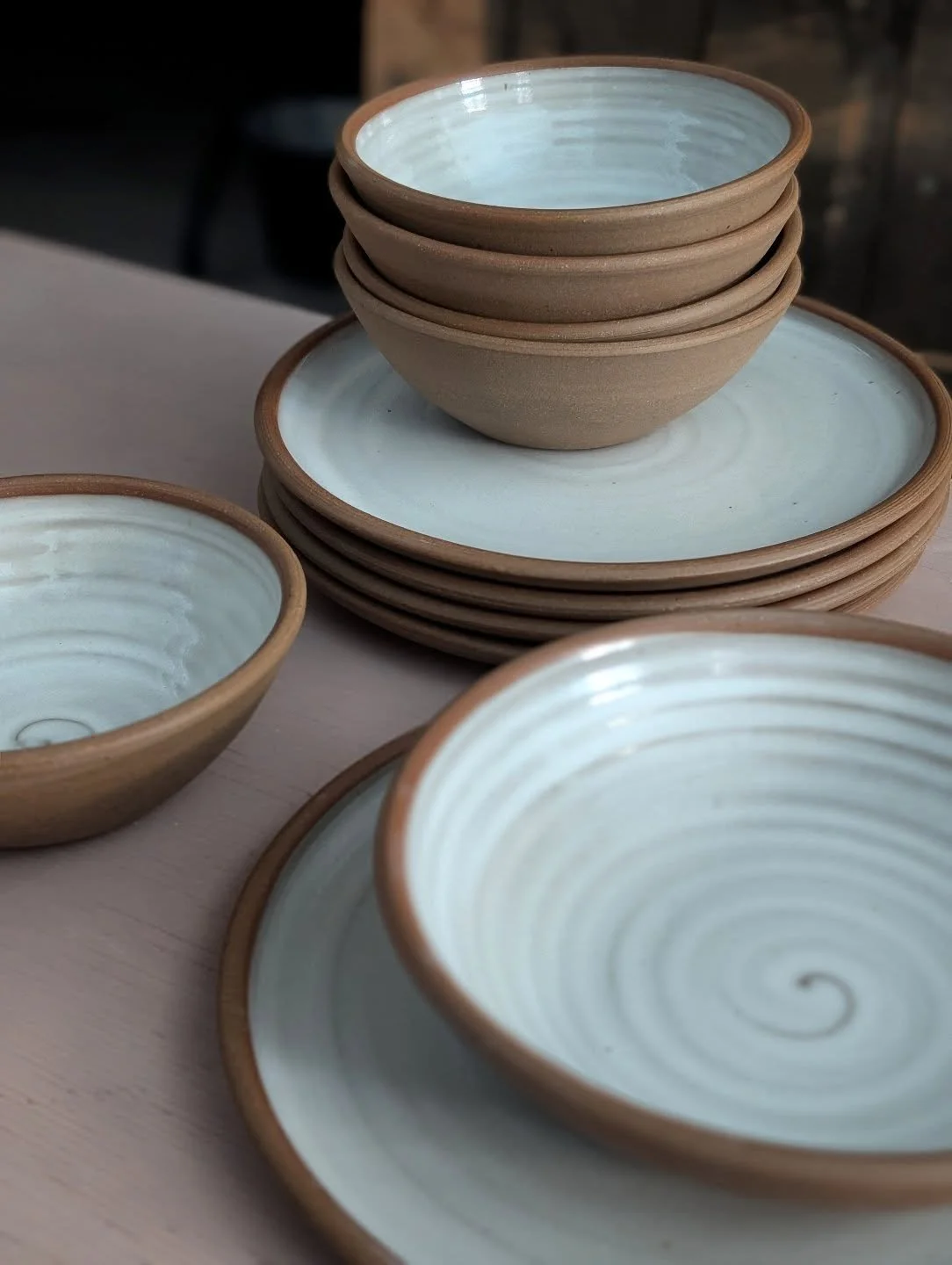 I don't make a ton of anything.  I work by myself and run out of time to do all the things that I want to do.  It continues to amaze me that even as a full time potter there are pots that I haven't gotten to.  Pots I've dreamed up that hover in the b