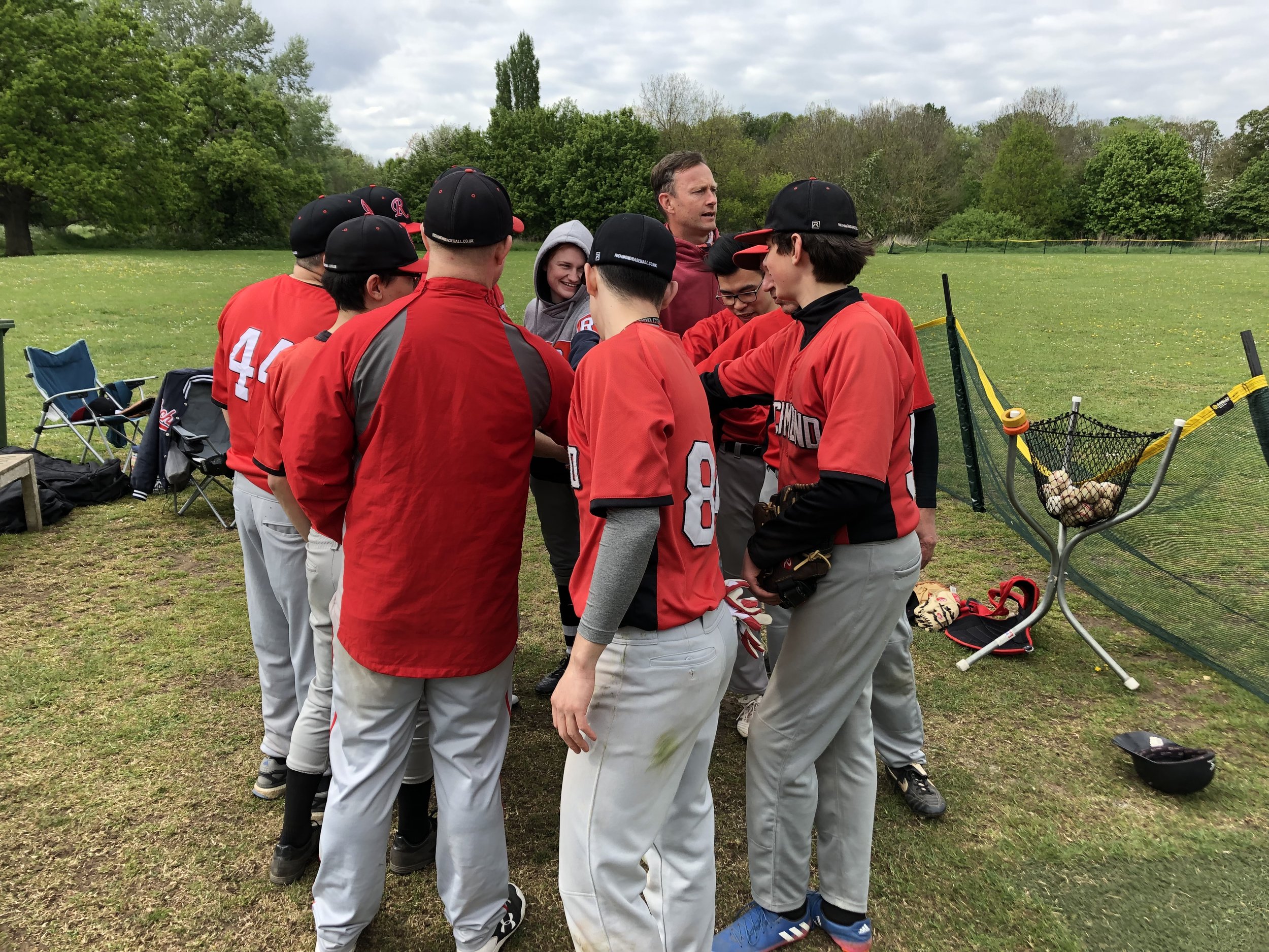 Dukes sweep doubleheader from Bracknell to start the season