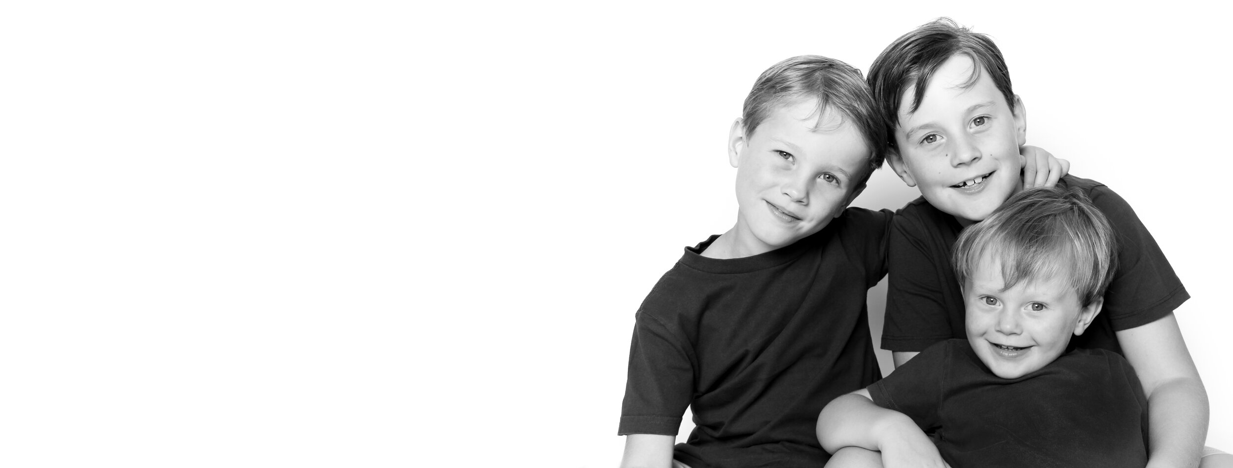 FAMILY PORTRAIT INVESTMENT - NiceSmile