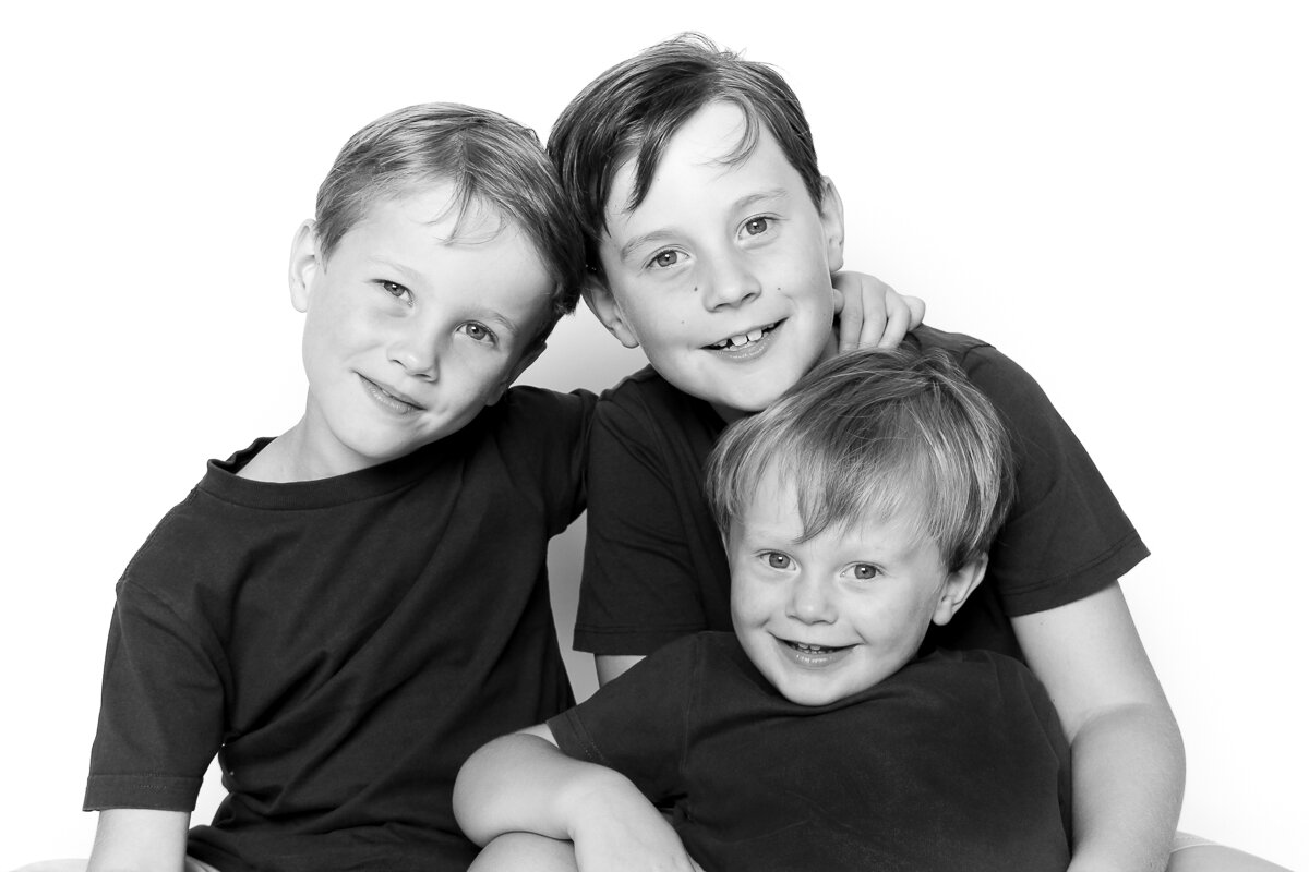 family-photography-bromley-brothers-rosie-marks-photography-01