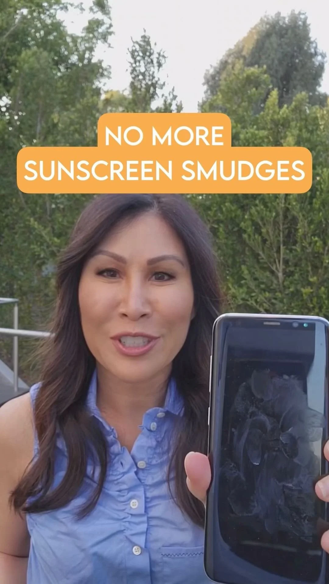 NO MORE SUNSCREEN SMUDGES