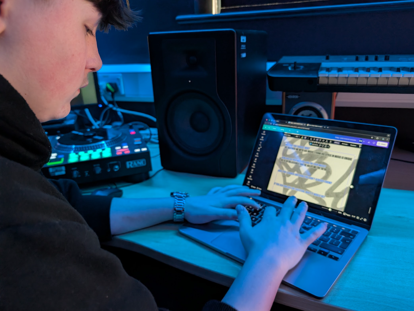 Screenshot 2026-03-12 at 16.29.42.png