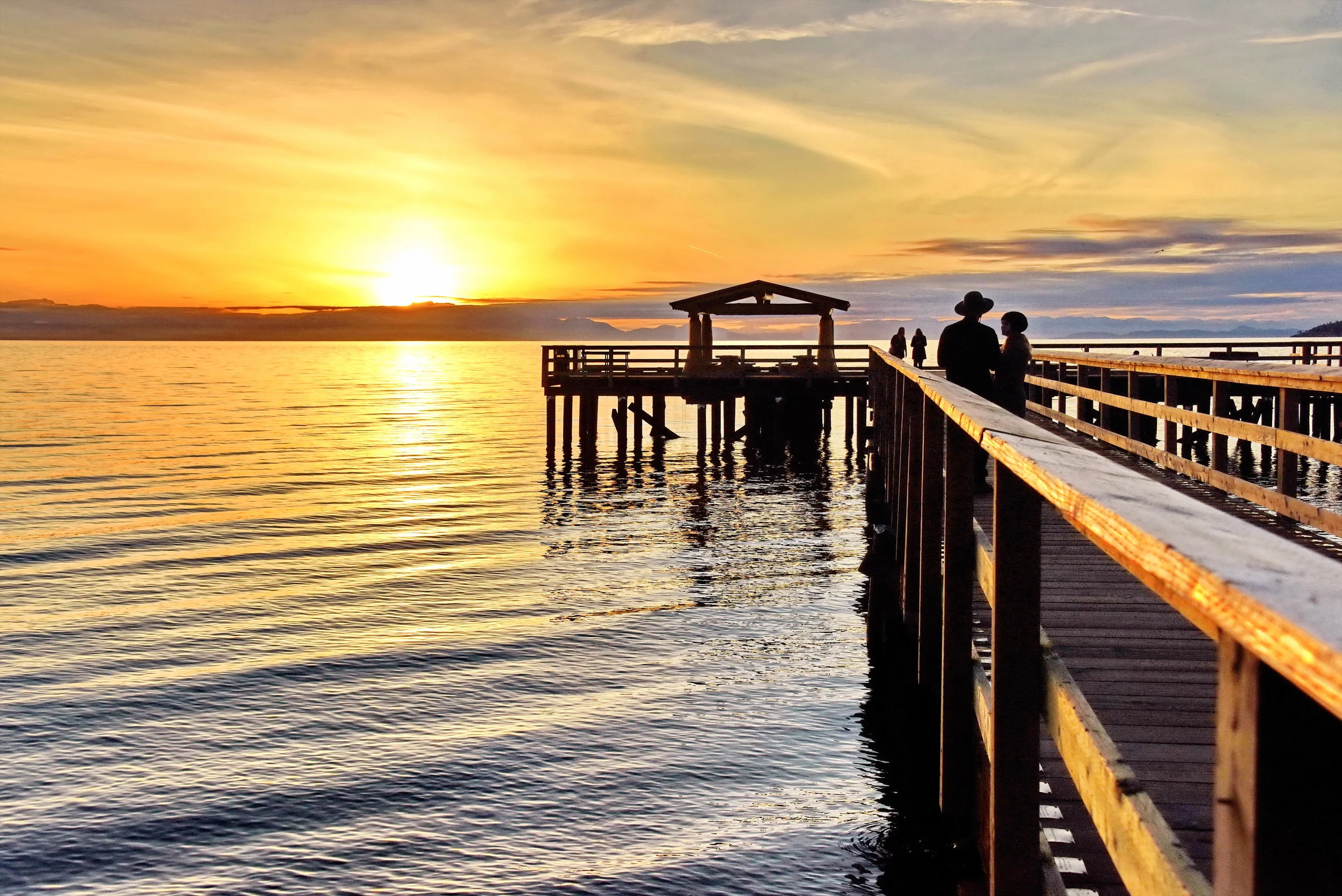 Man with Hat, Davis Bay Pier 16 x 24 Canvas 225.00 16 x 24 Brushed Aluminum 225.00 12 x 18 Brushed Aluminum 150.oo also available in 5 x 7 Art Card