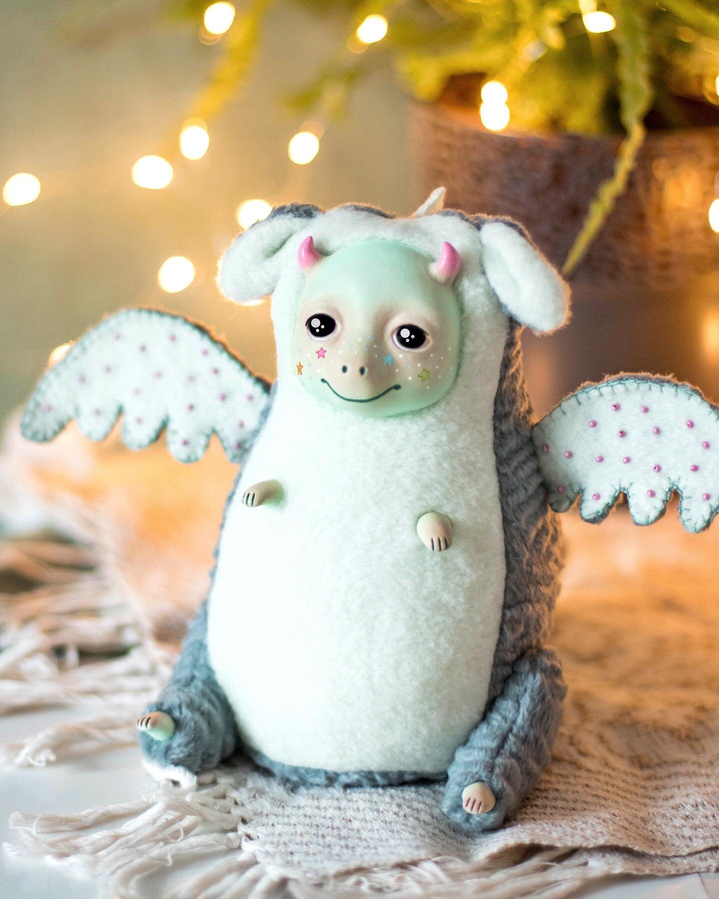 I have one baby dragon ready to ship! 🦕 with little stars as the freckles, it&rsquo;s just too cute 🥹