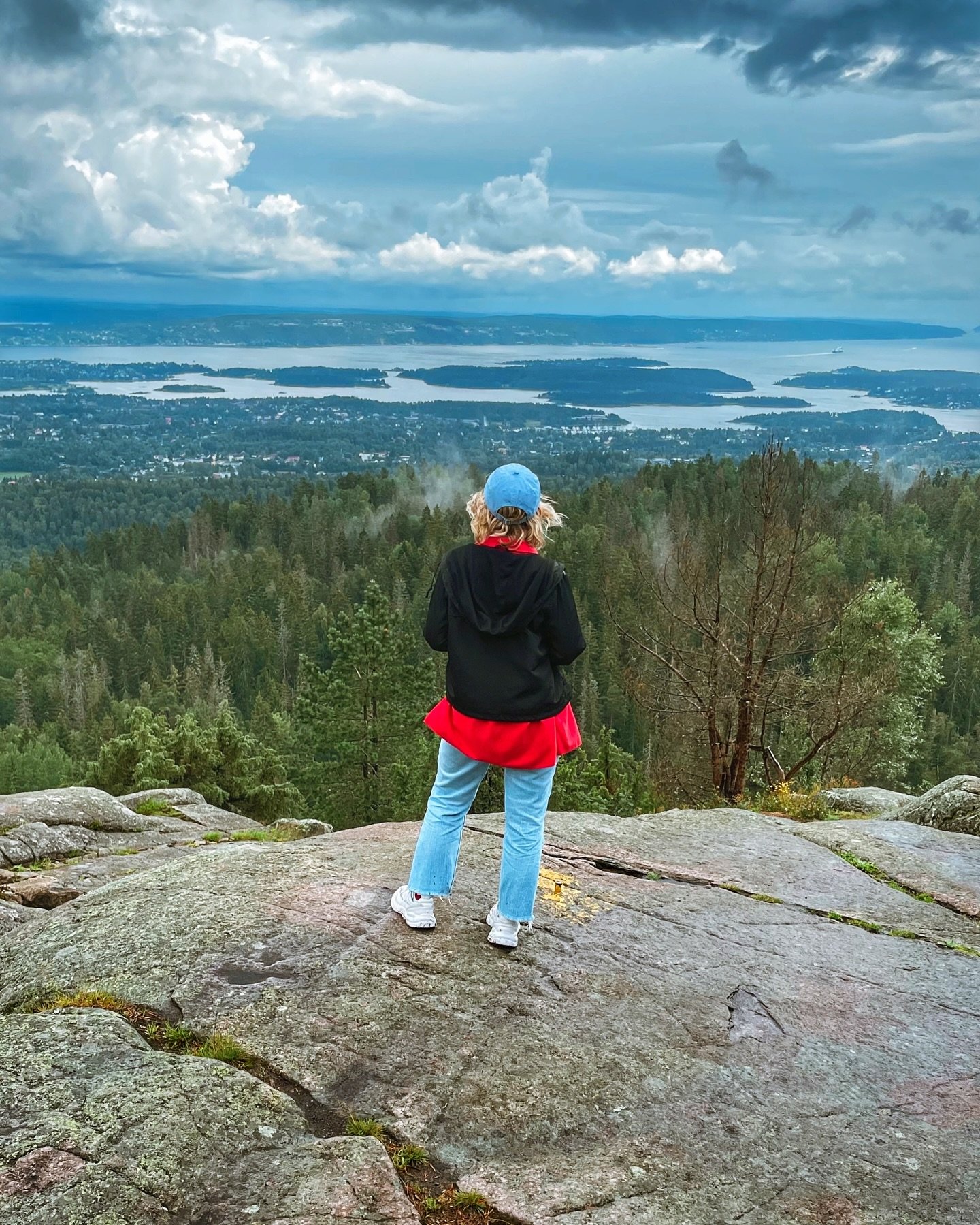 It&rsquo;s my third day in Norway and ofcourse I had to go on a hike and see some nature. It looked like a nordic rainforest, so magical and green! Loved every minute here. 🌿🌲