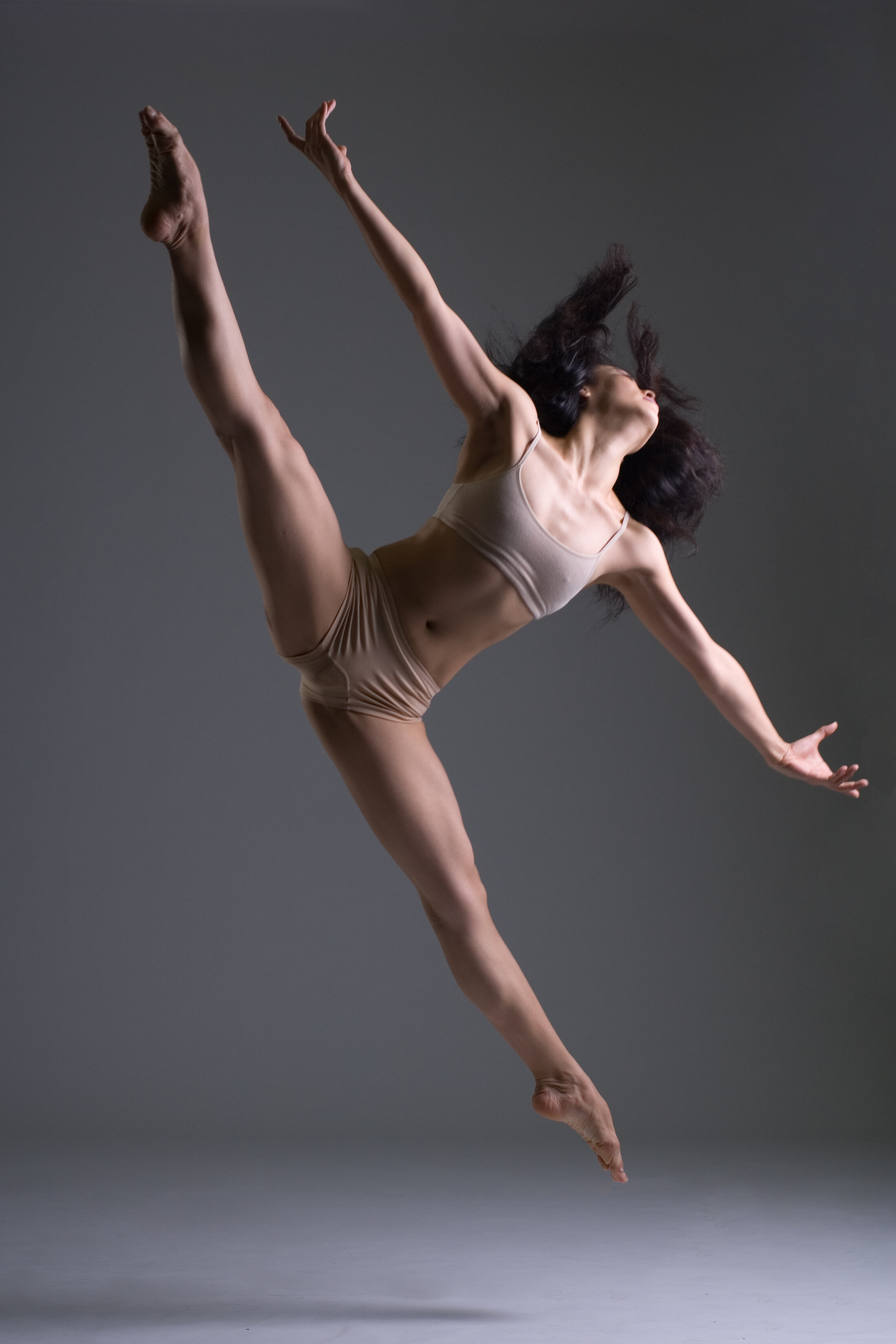 The Anatomy of Arabesque: Why Placement and Turnout Are Key to Achieving  This Crucial Position