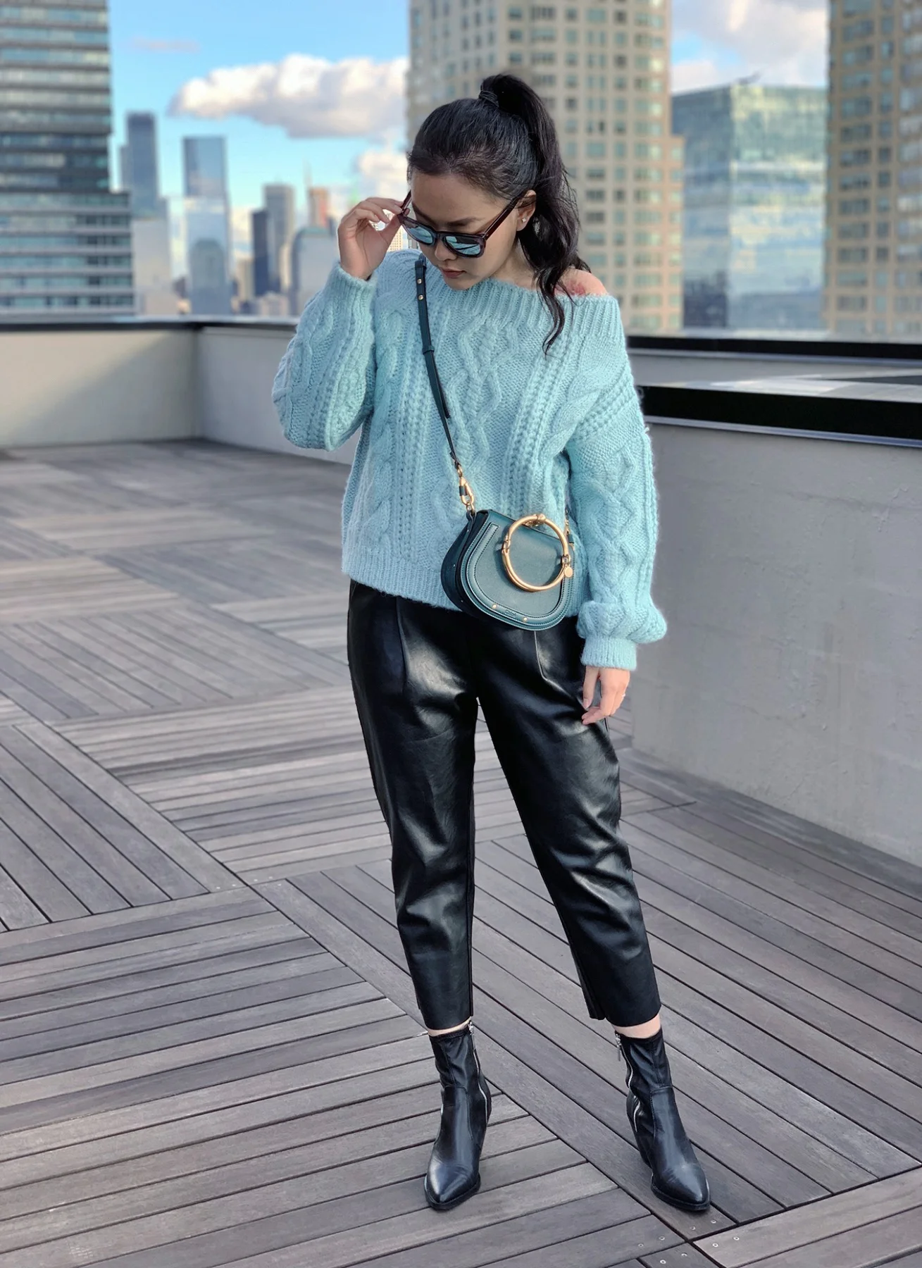 chunky sweater outfit