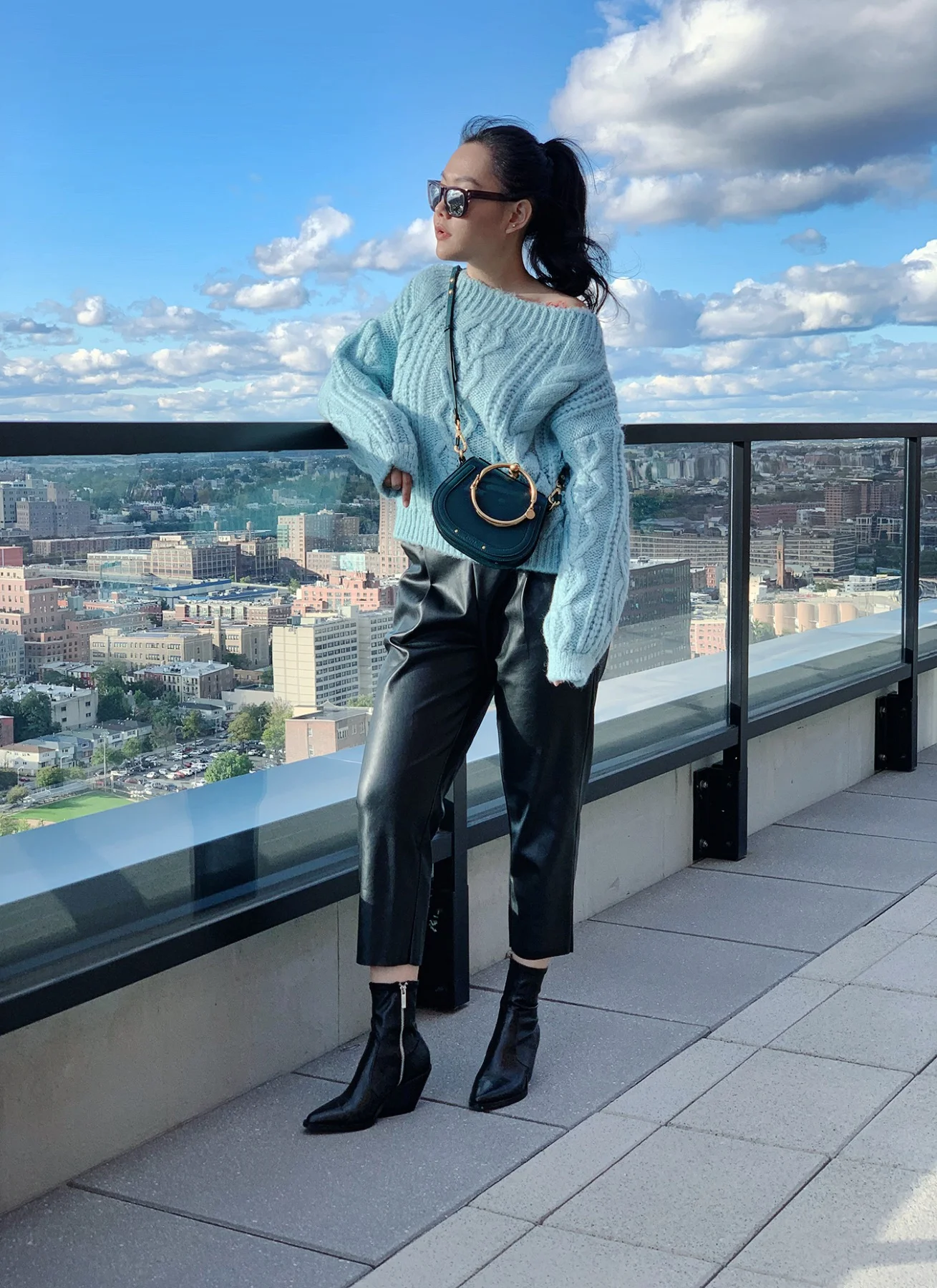 blue sweater outfits