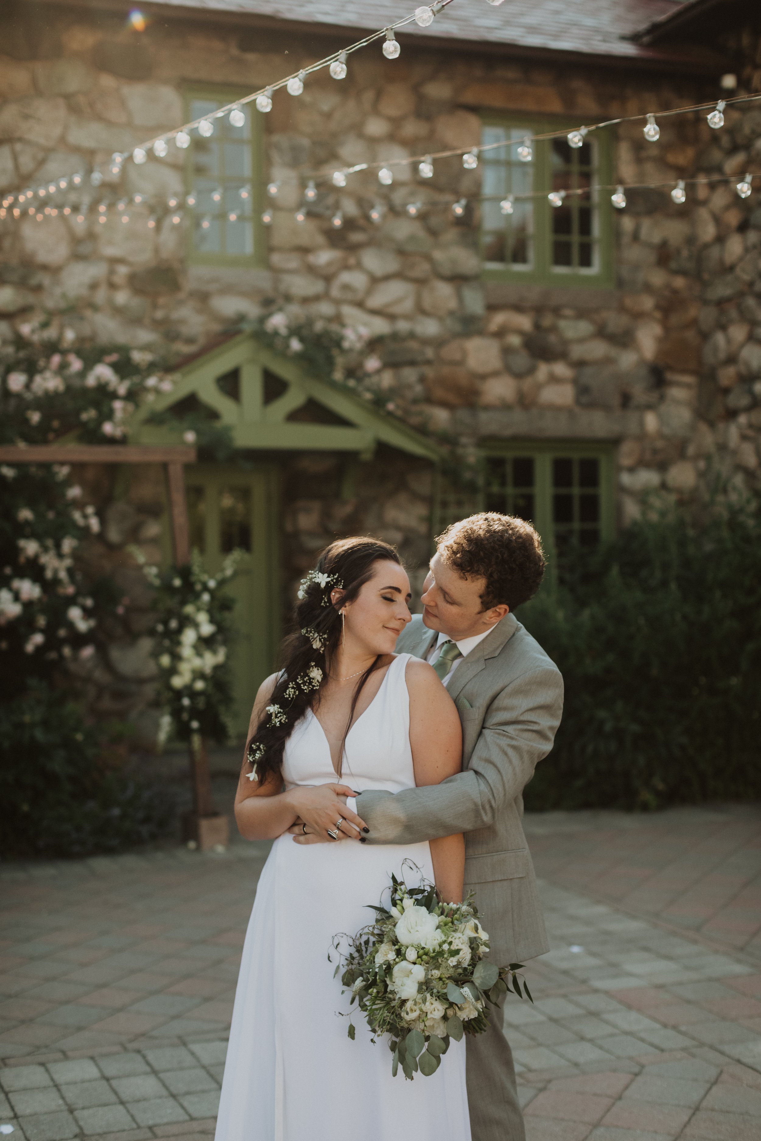 Meg+Rory_WillowdaleEstate-48.jpg