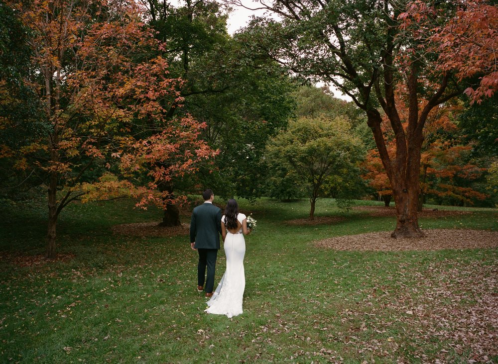 Ishani+Mike_ArnoldArboretum-21.jpg