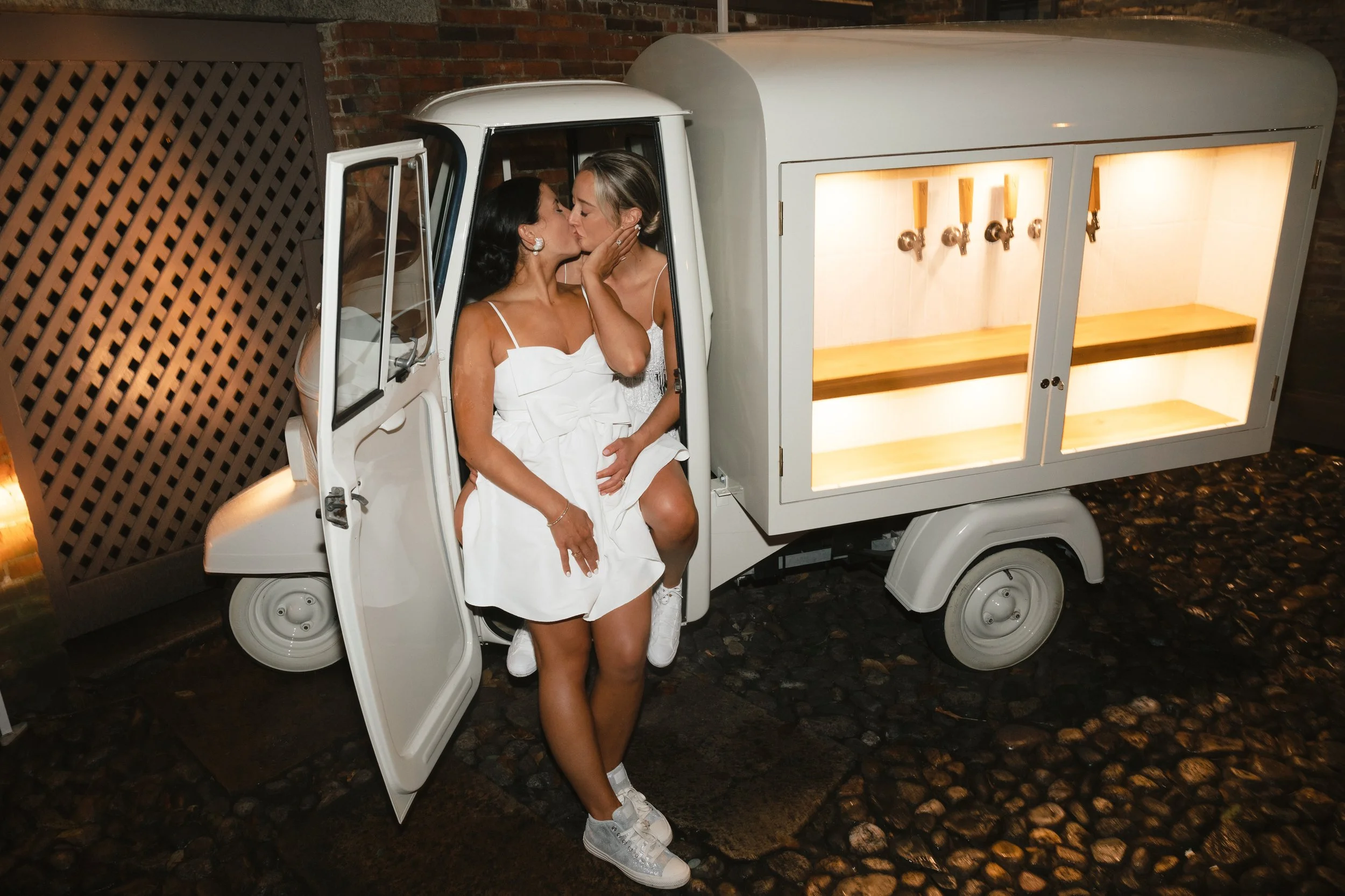 Kate+Sophie_Preview-96.jpg