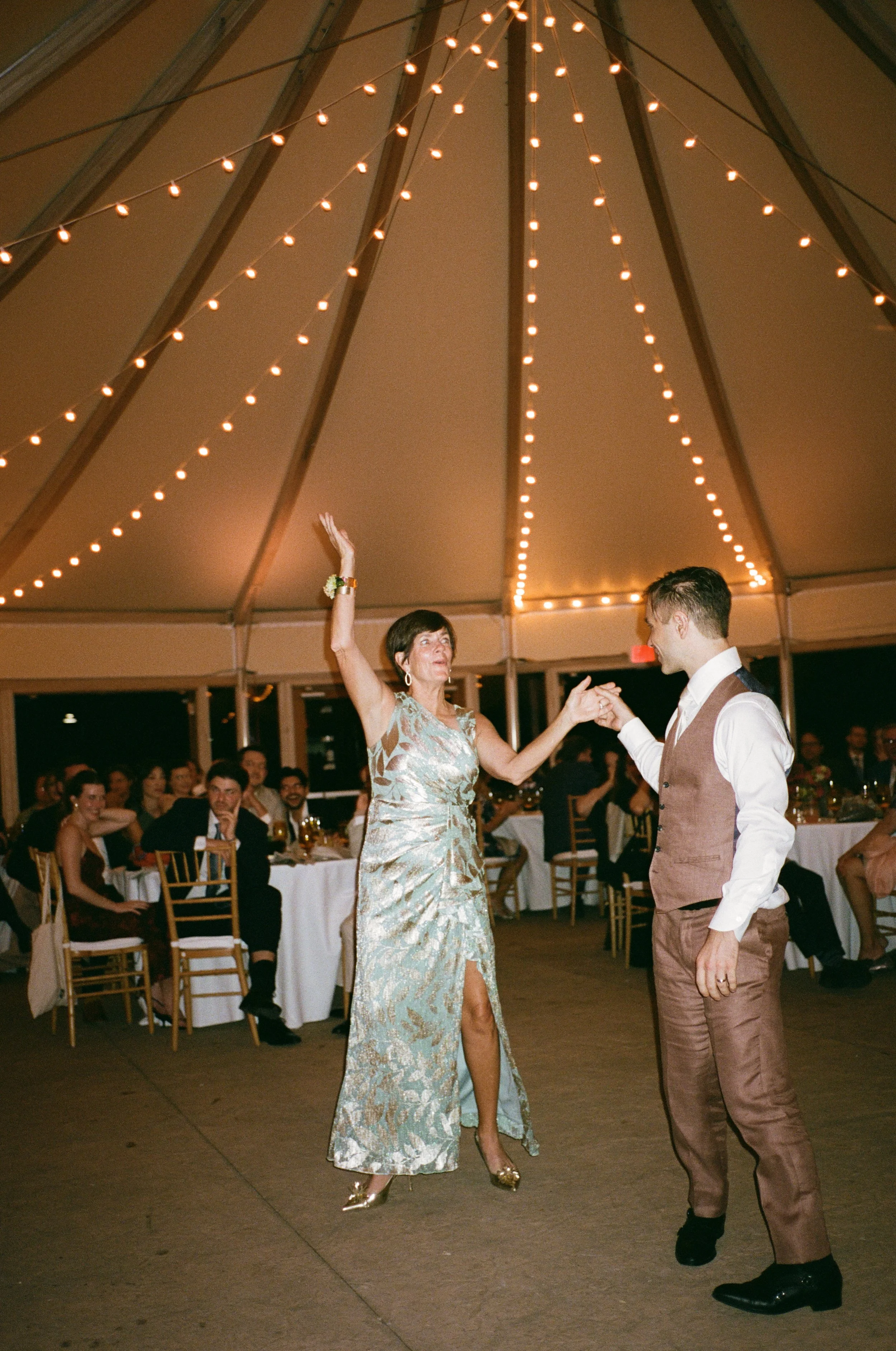 Nikki+Josh_Preview-66.jpg