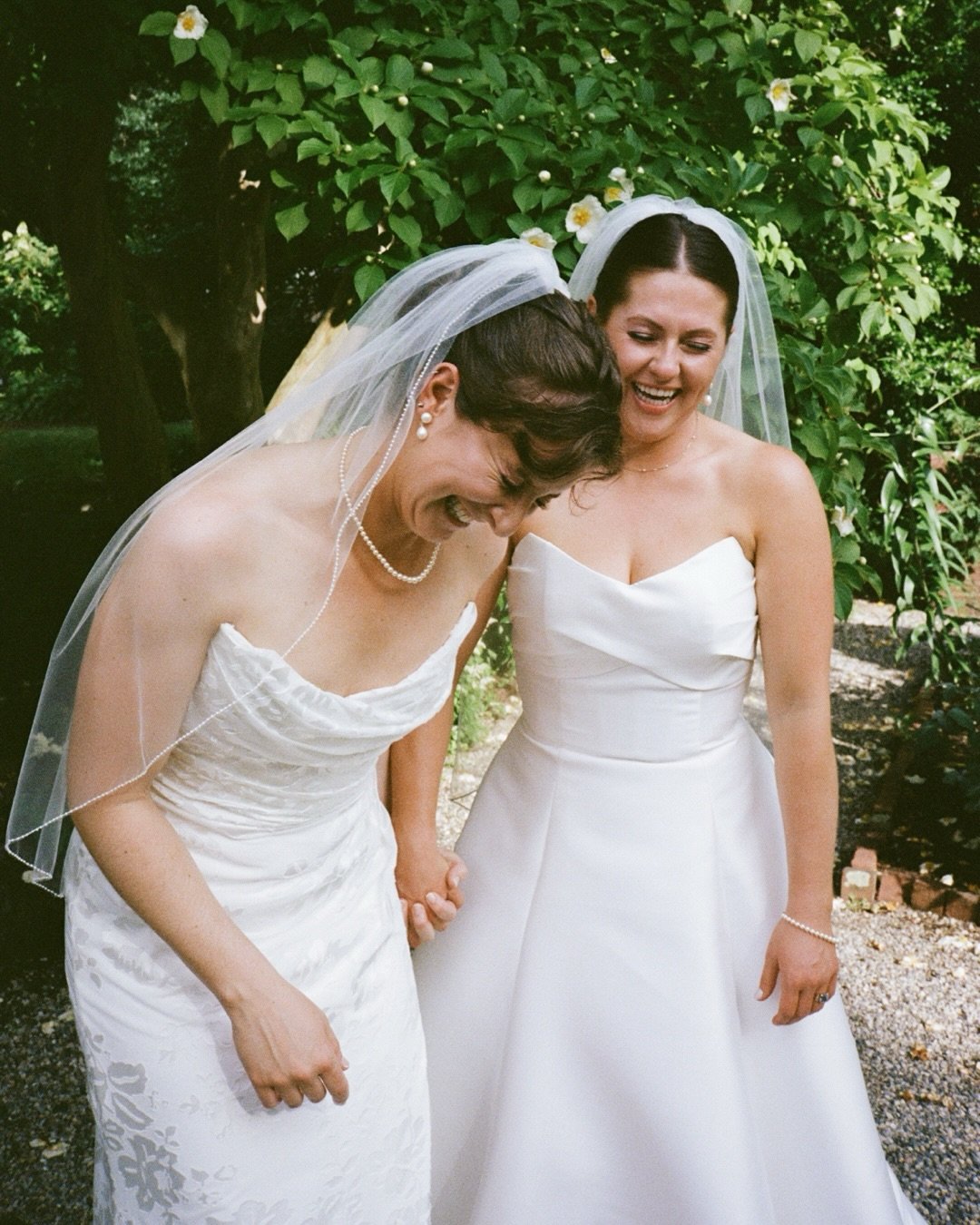 Memories from Anna and Mikayla&rsquo;s wedding day full of golden light, full bodied laughs, and happy tears. 

Venue: @eleanorcabotbradleyestate 
Catering: @firesidecatering 
Florals: @wilddahlia_ 
Dresses: @anthropologieweddings &amp; @flairboston 