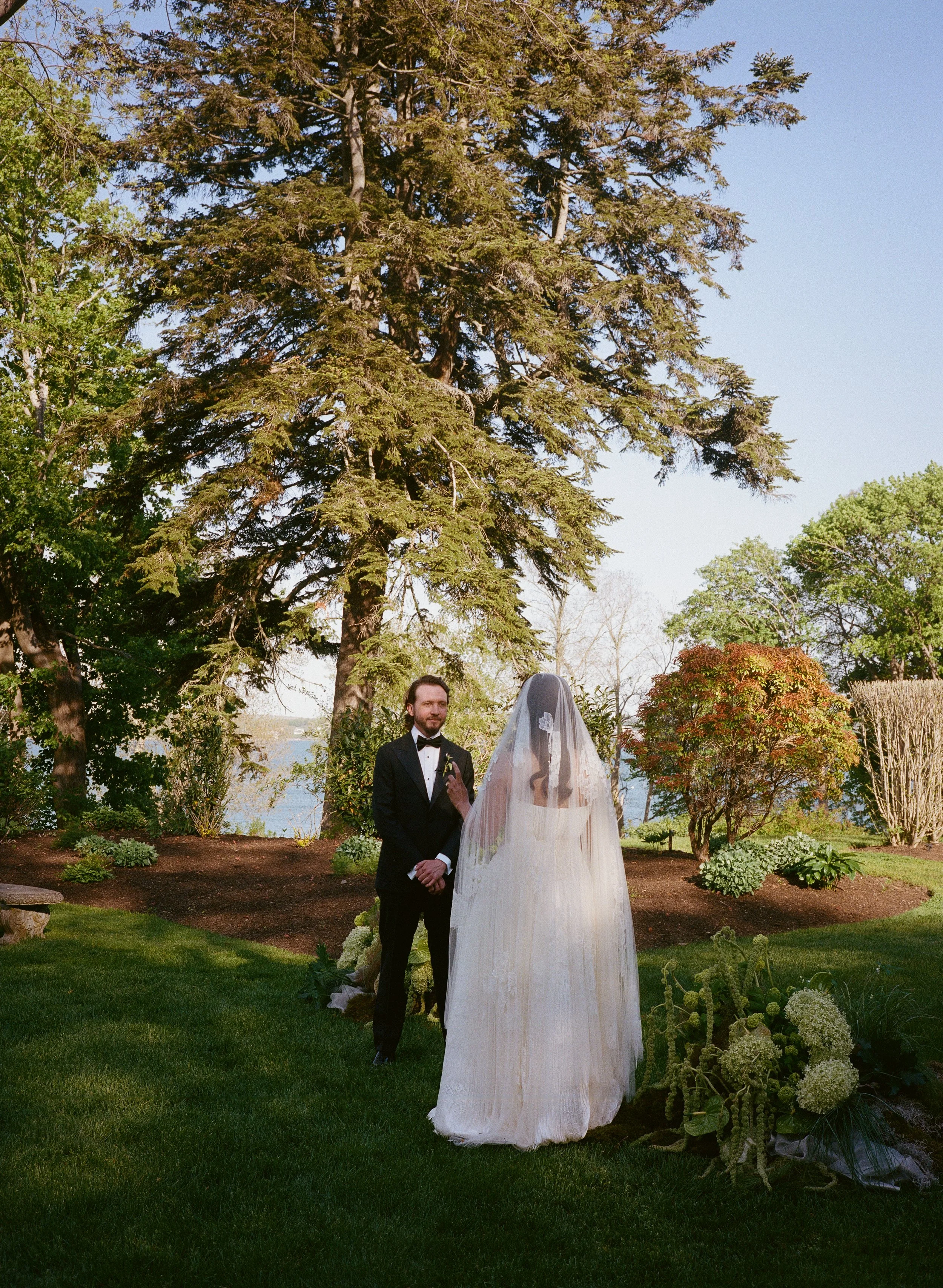 0020_Mariya&Luke_Preview.jpg