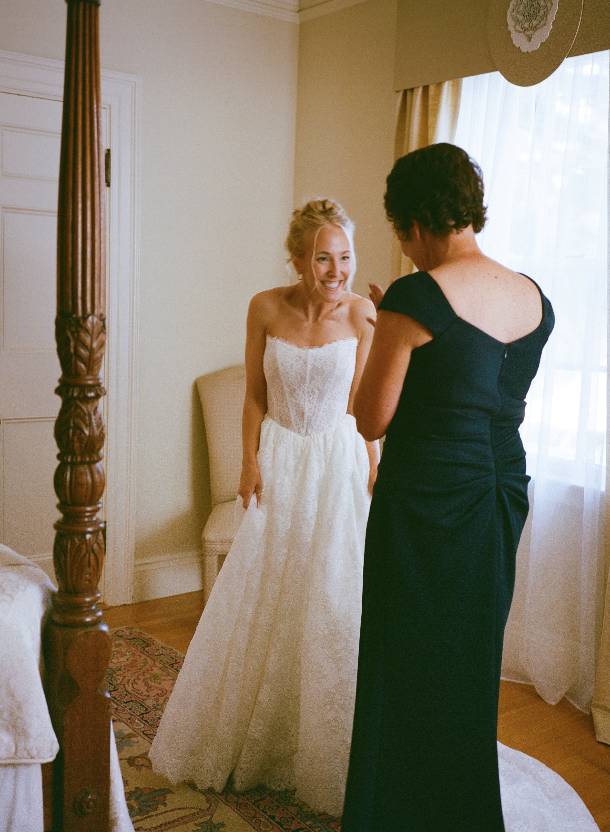 0004_Jenna&Mike_Preview.jpg