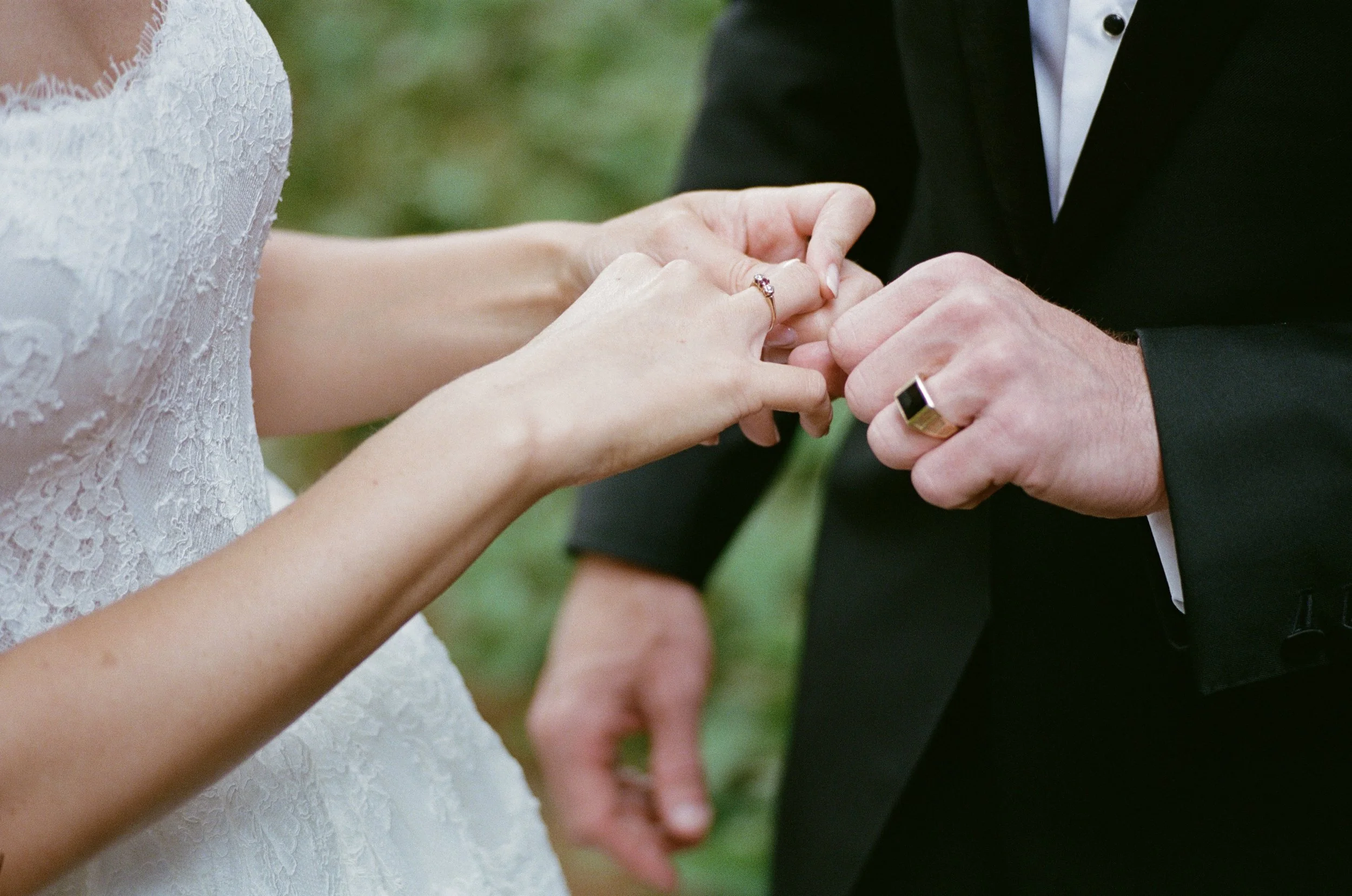 0011_Jenna&Mike_Preview.jpg