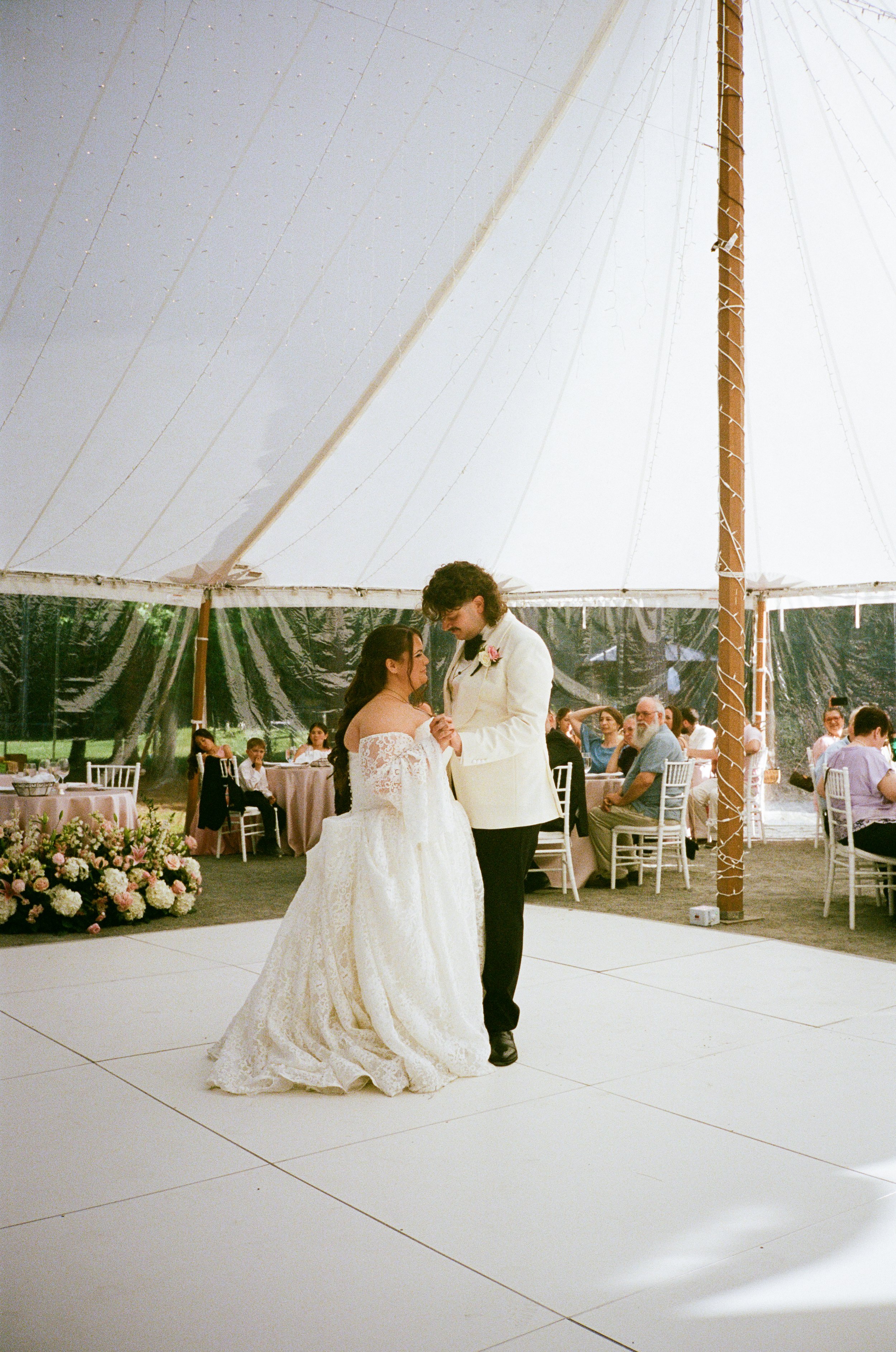 0052_Raquel&JR_Preview.jpg