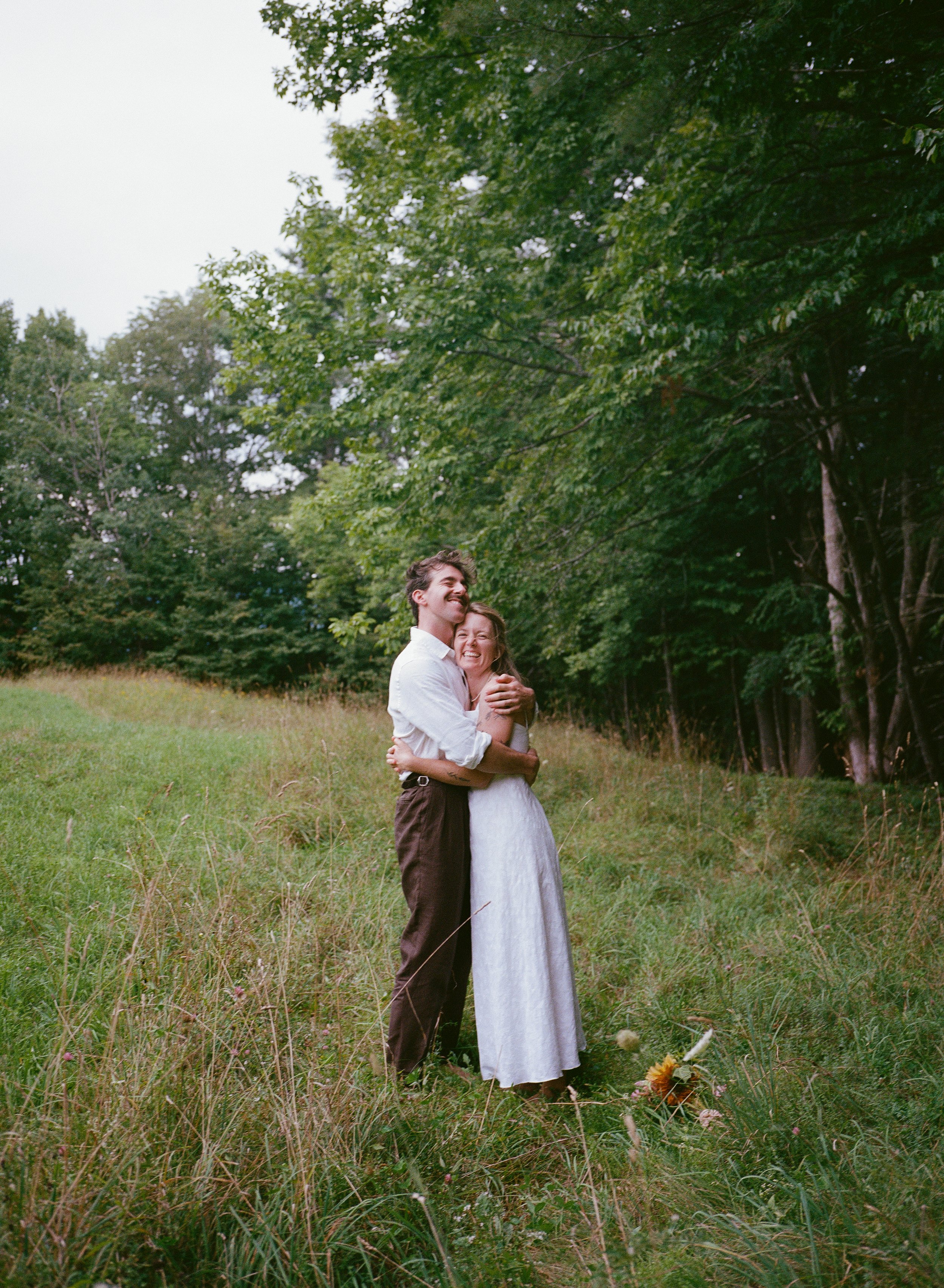 0061_Katie&IzzyPreview.jpg