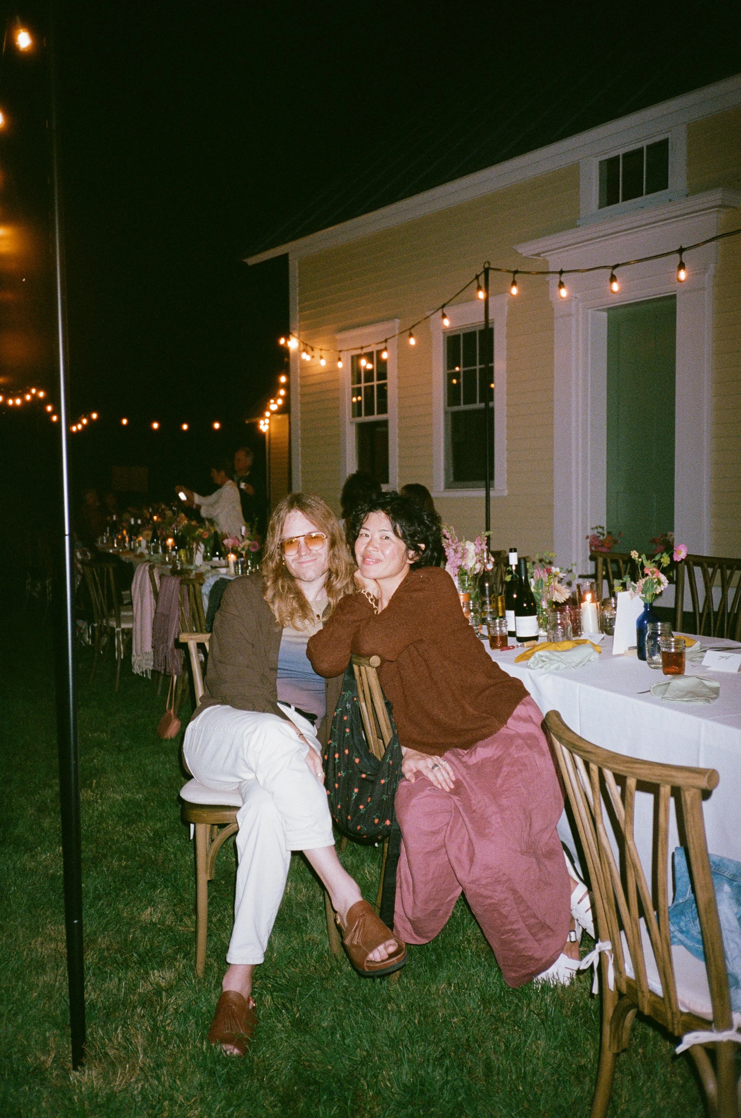 0086_Katie&IzzyPreview.jpg