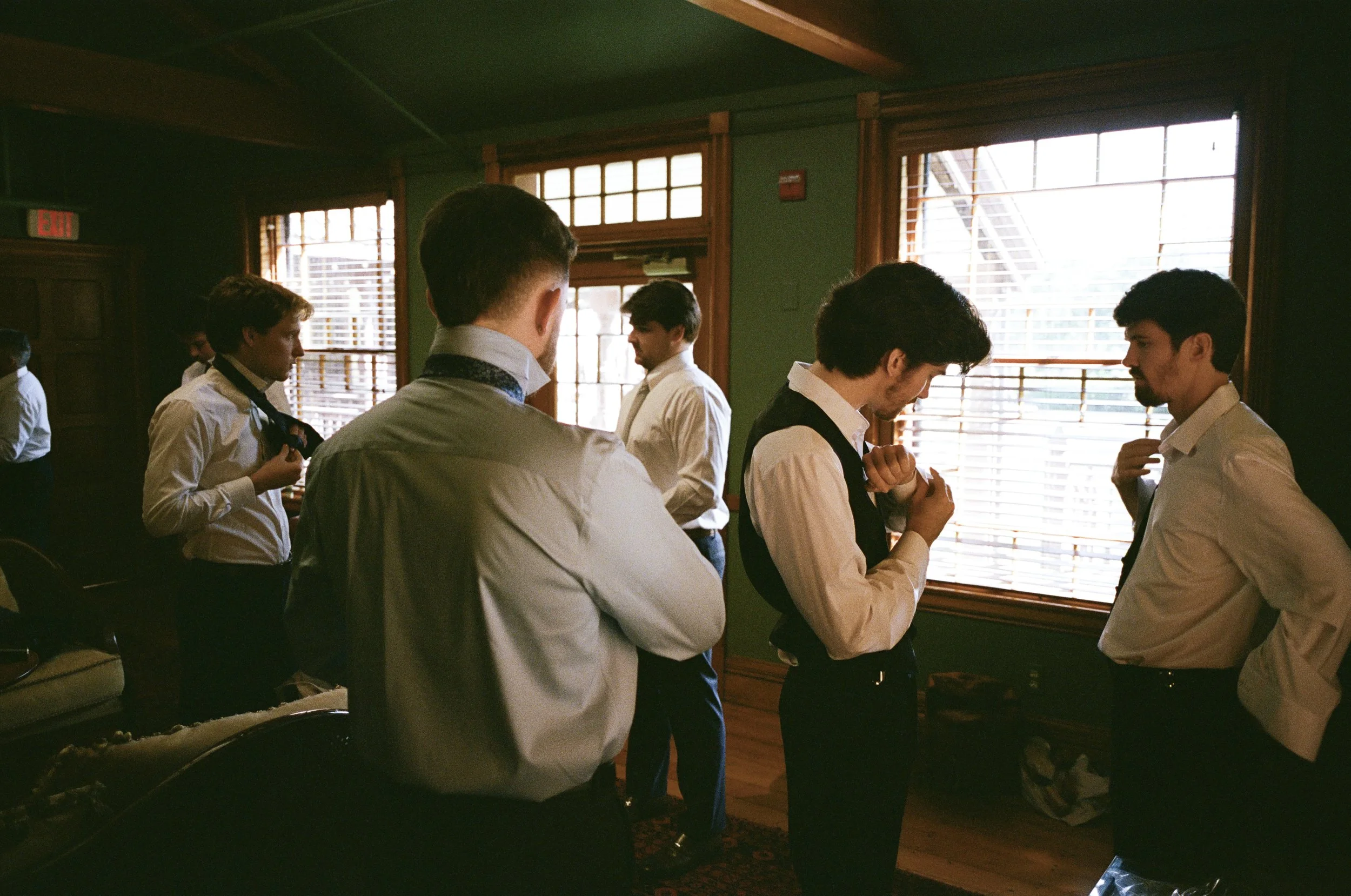 0010_Clare+Sean_Preview.jpg