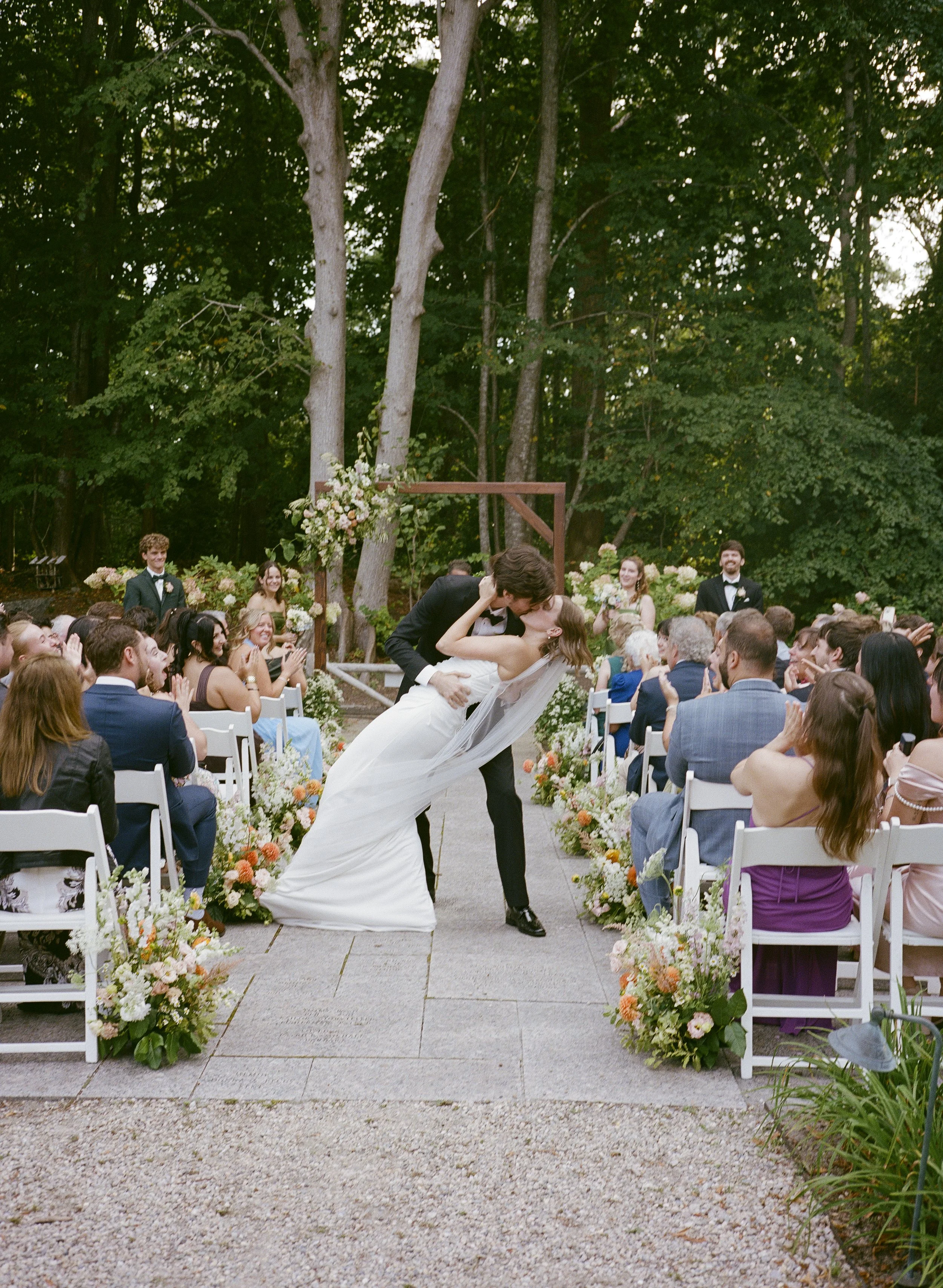 0056_Clare+Sean_Preview.jpg
