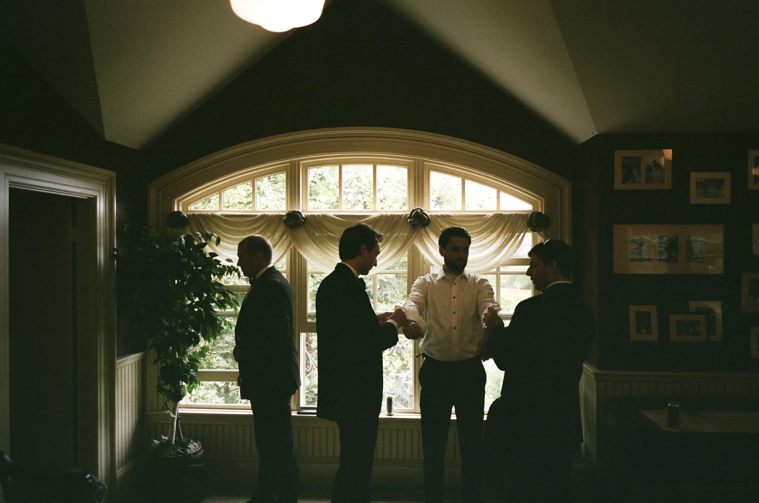 0004_Lindsay&ZacharyPreview.jpg
