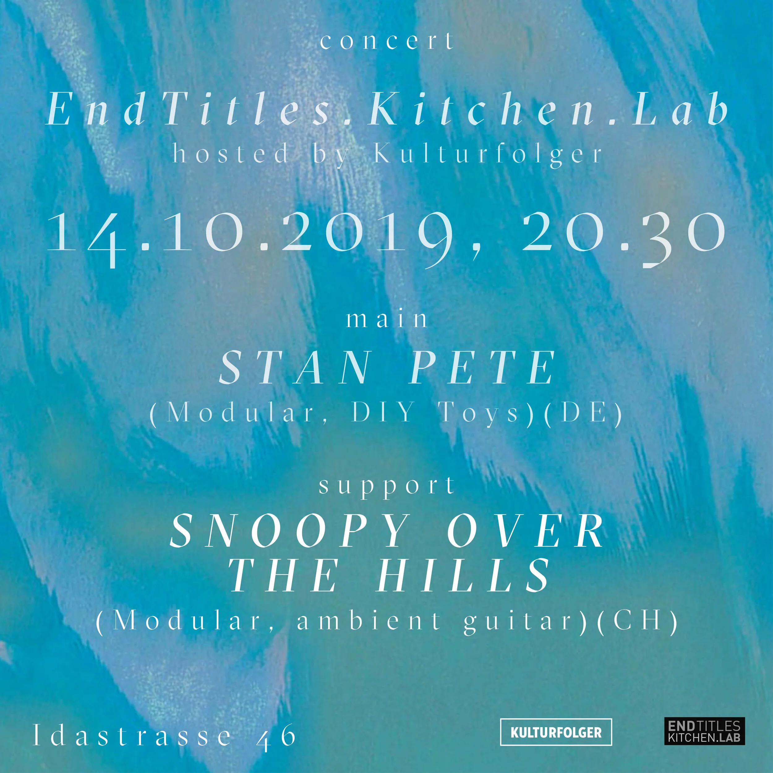 1. Snoopy over the Hills (Modular, Ambient Guitar) (CH) 2. Stan Pete (Modular, DIY Toys) (DE) ABOUT: Snoopy over the Hills is the ambient project of Zurich based musician Nicolas Sciarrone. He uses guitars, lots of pedals, samplers, field recordings and a modular synthesizer to create a unique mix of drone, post-rock and ambient music. Currently he is working on his debut which is expected to be released this fall on EndTitles.ch. Snoopy over the Hills ist das ambient projekt des Zürcher Musikers Nicolas Sciarrone. Mit Hilfe von Gitarren, zahlreichen Effektpedalen, Samplern, Field Recordings und einem modularen Synthesizer schafft er eine einmalige Mischung aus Drone, Post-Rock und Ambient. Momentan arbeitet er an seinem Debut, welches voraussichtlich im Herbst auf dem Zürcher Label EndTitles.ch erscheinen wird. PETER "STAN PETE" SCHWIEGER beschäftigt sich seit 2006 mit improvisierter Musik. Mittels Synthesizer erstellt er während der Auftritte von grundauf Klänge die sich manchmal nahtlos einfügen oder polarisieren. Seit 2008 modifiziert er elektronisches Kinderspielzeug, dass er flexibel bei zur Klangerstellung einsetzt. Parallel zu seinen musikalischen Ausflügen beschäftigt er sich seit 2009 mit projektbezogenen Ausstellungen. Neben dem Cooperativa Ensemble ist er Mitglied beim Beuter, Höger, Schwieger Trio, Radiolit und dem Ensemble freie Musik. www.stanpete.de