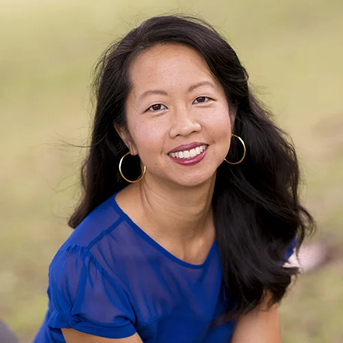 sm-Cindy Wu headshot.jpg