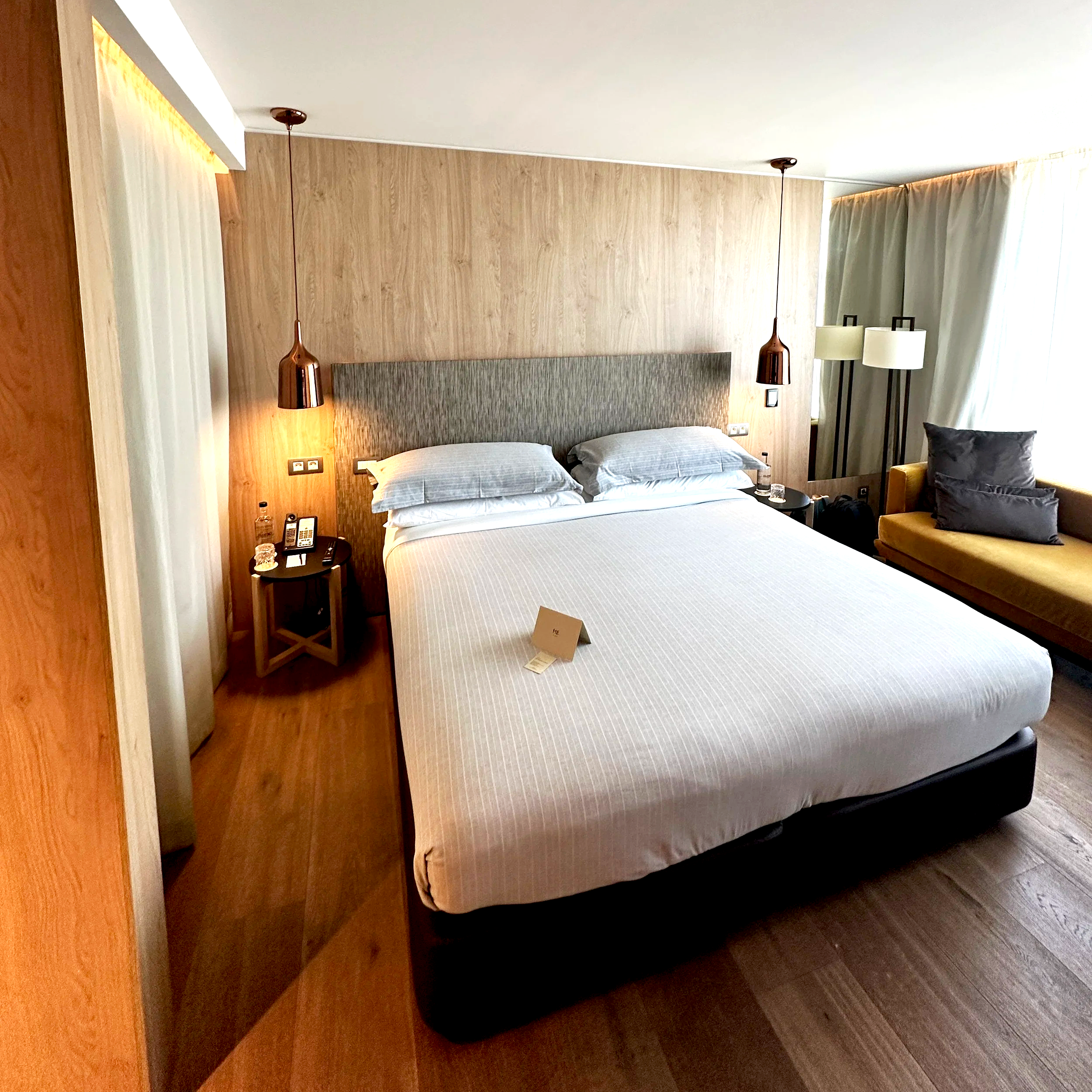 ME Barcelona by Meliá Review 2026: Sleek Design, Rooftop Pool &amp; Prime Eixample Location