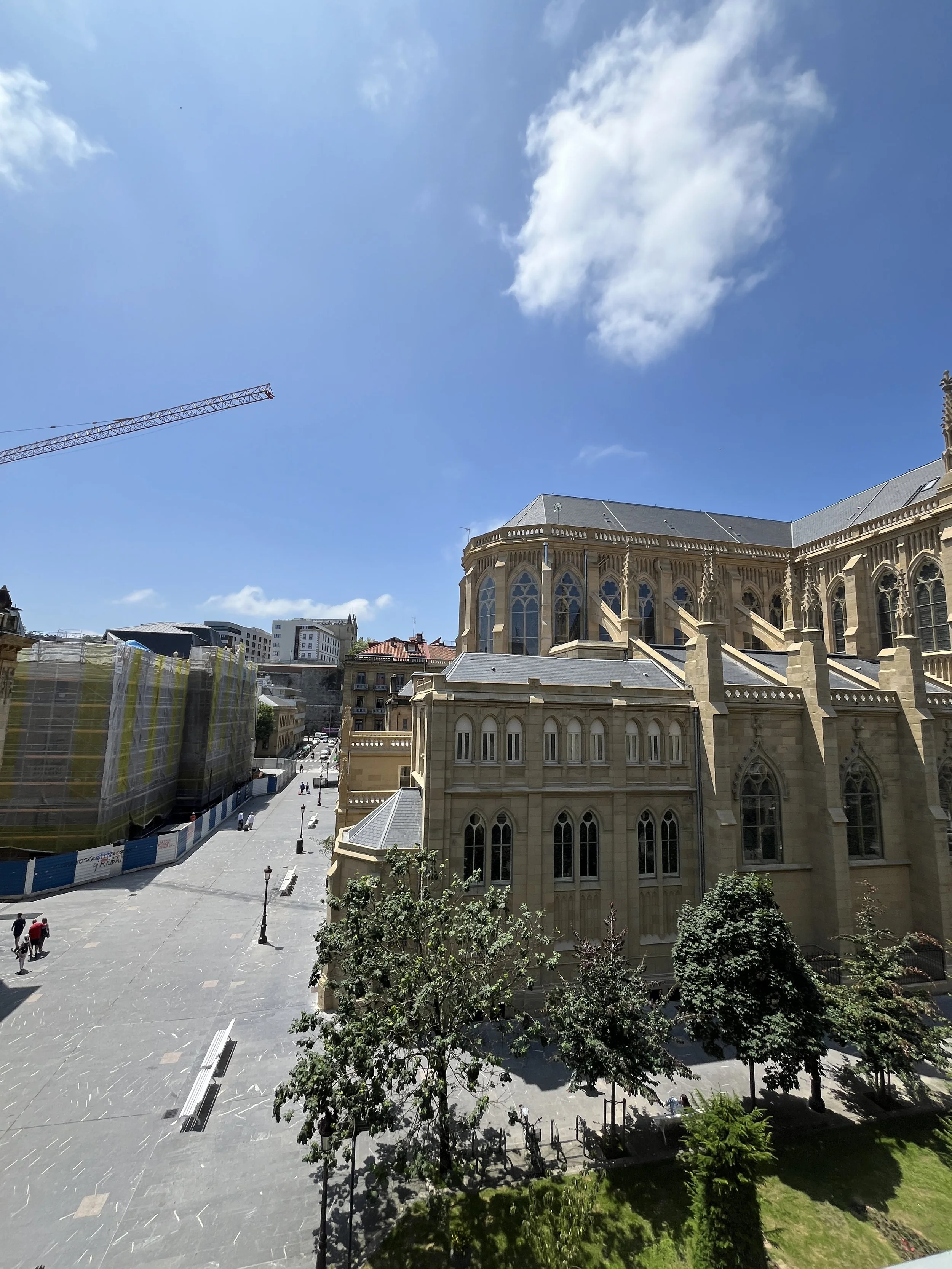 award stay booked with Chase Sapphire Preferred points – luxury hotel redemption using best travel credit cards 2026