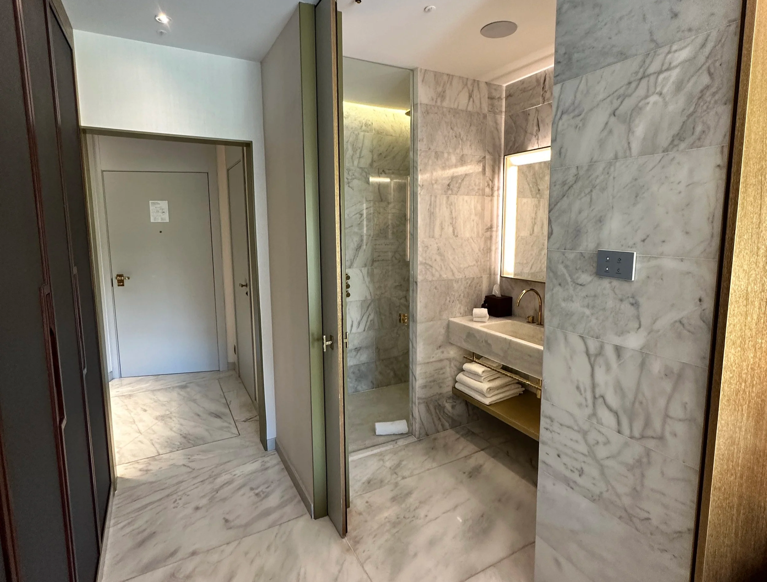 Bathroom - Almanac Barcelona Review 2026