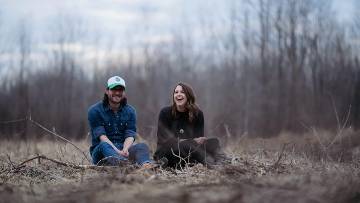 Caroline Spence & Robby Hecht (1).jpg