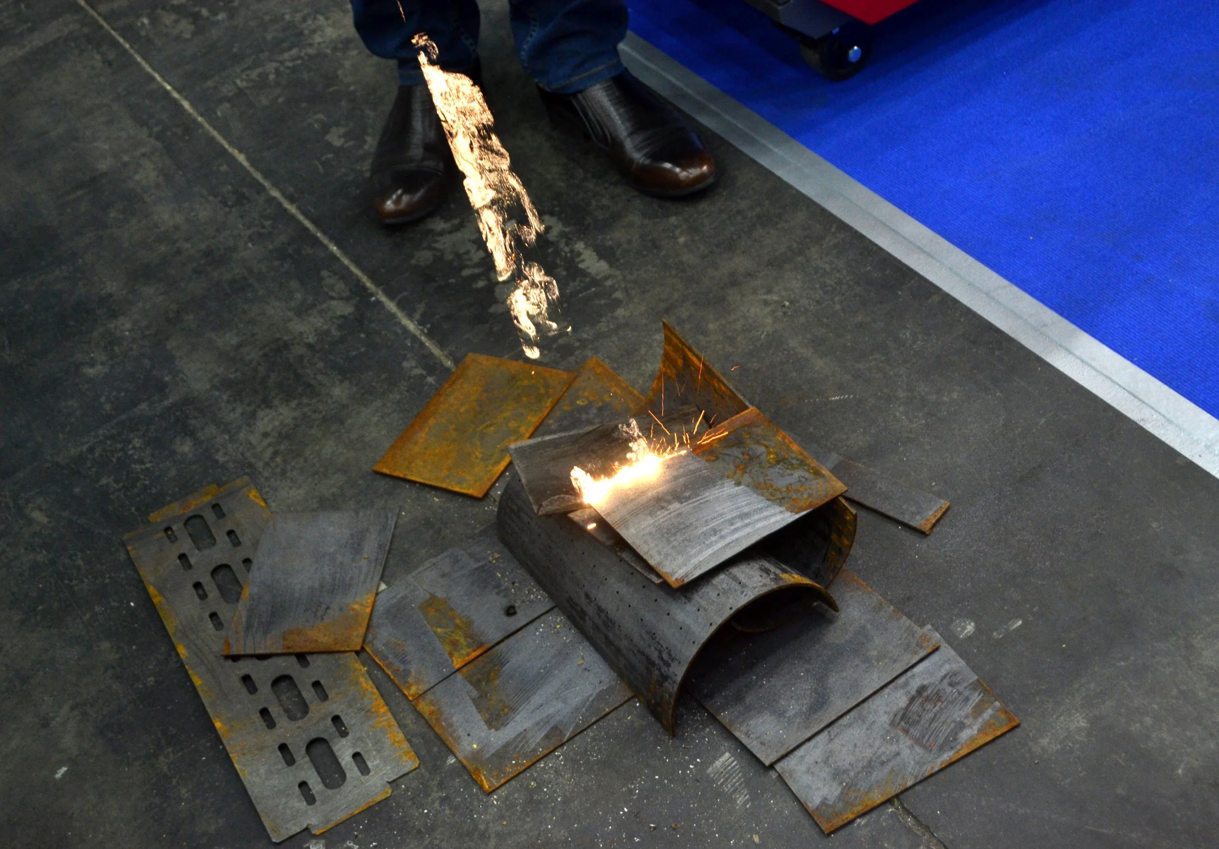 Laser cleaning safety training
