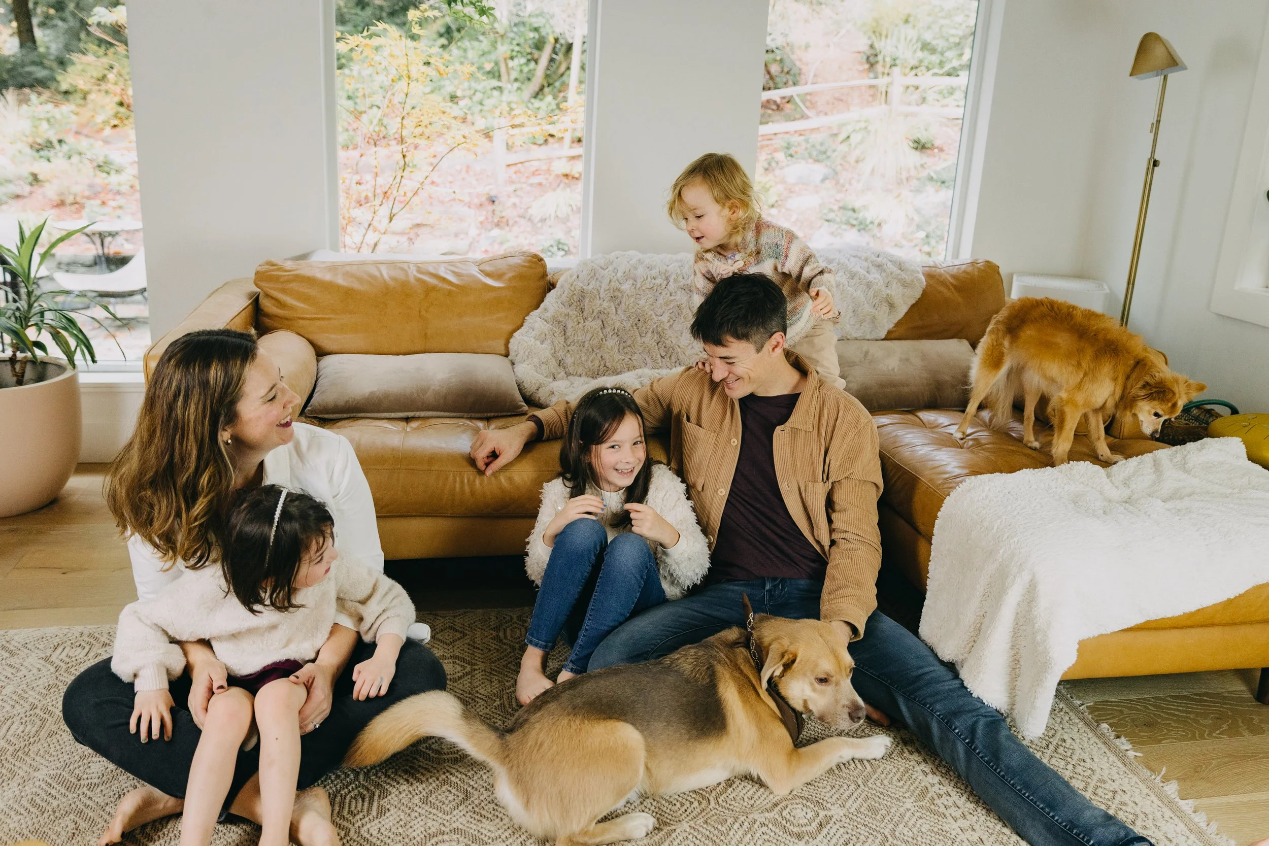 How to prepare for an in-home family photo session