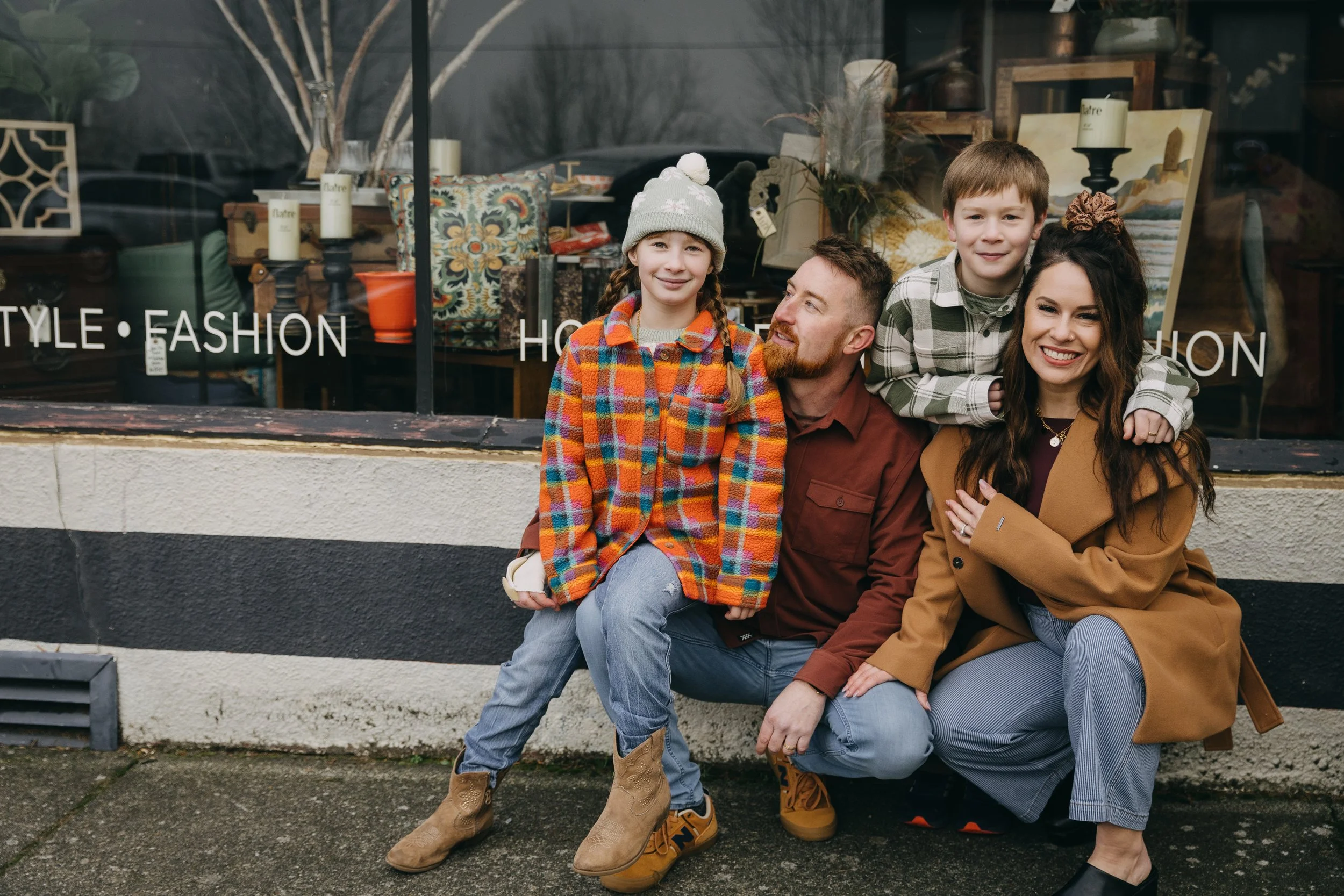 Family Photo Session in Historic Snohomish