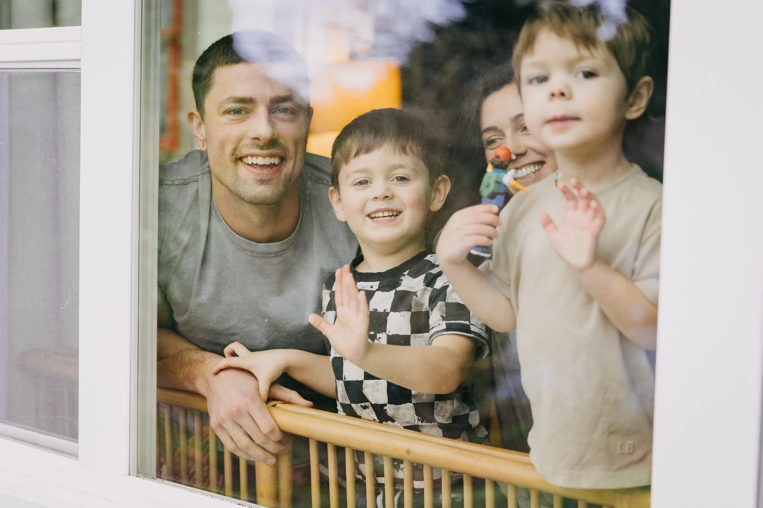 In home family photo session everett wa