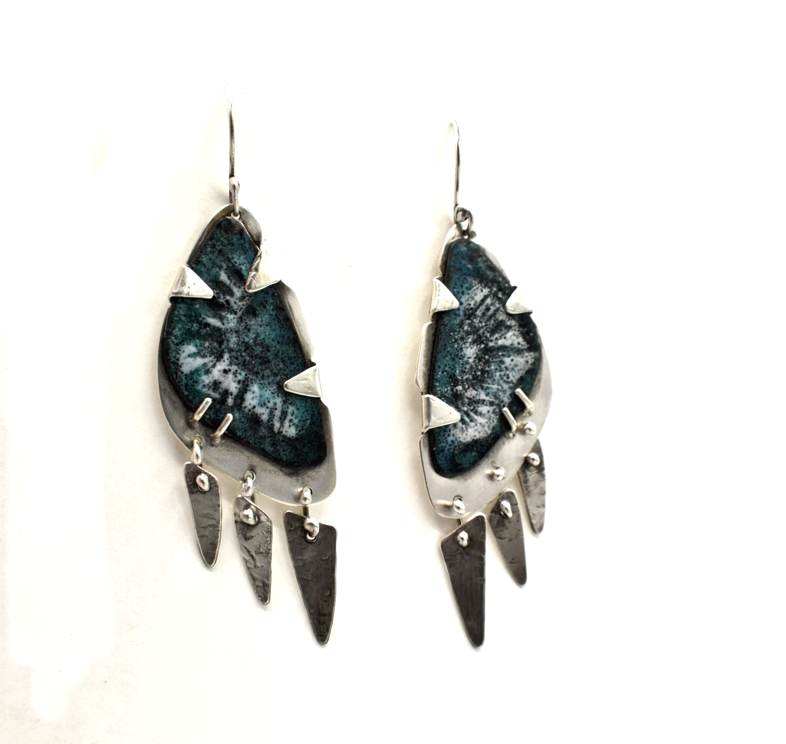 Enamel_wing_Earrings.png