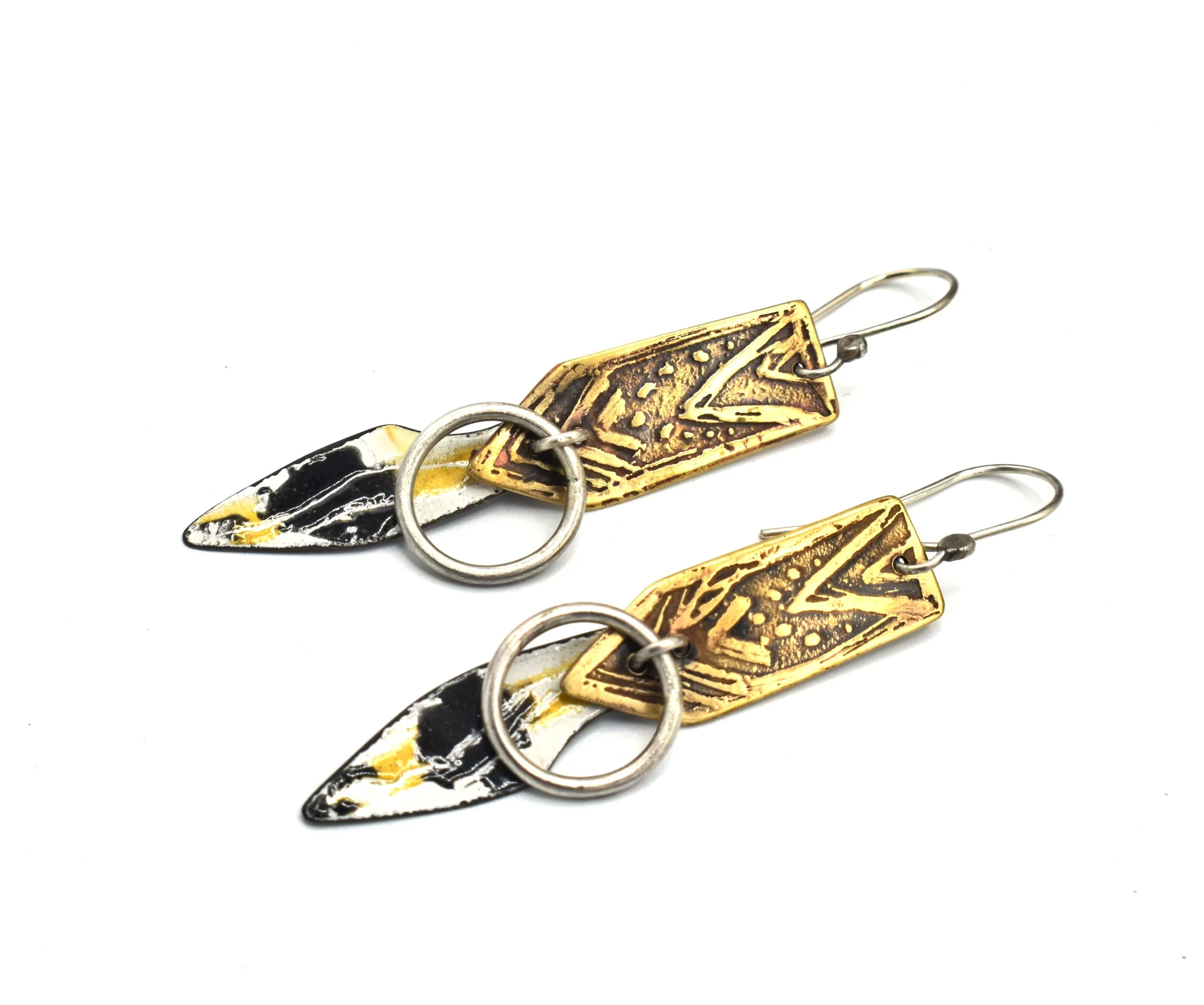 Black_&_Yellow_etch_brass_earrings.JPG