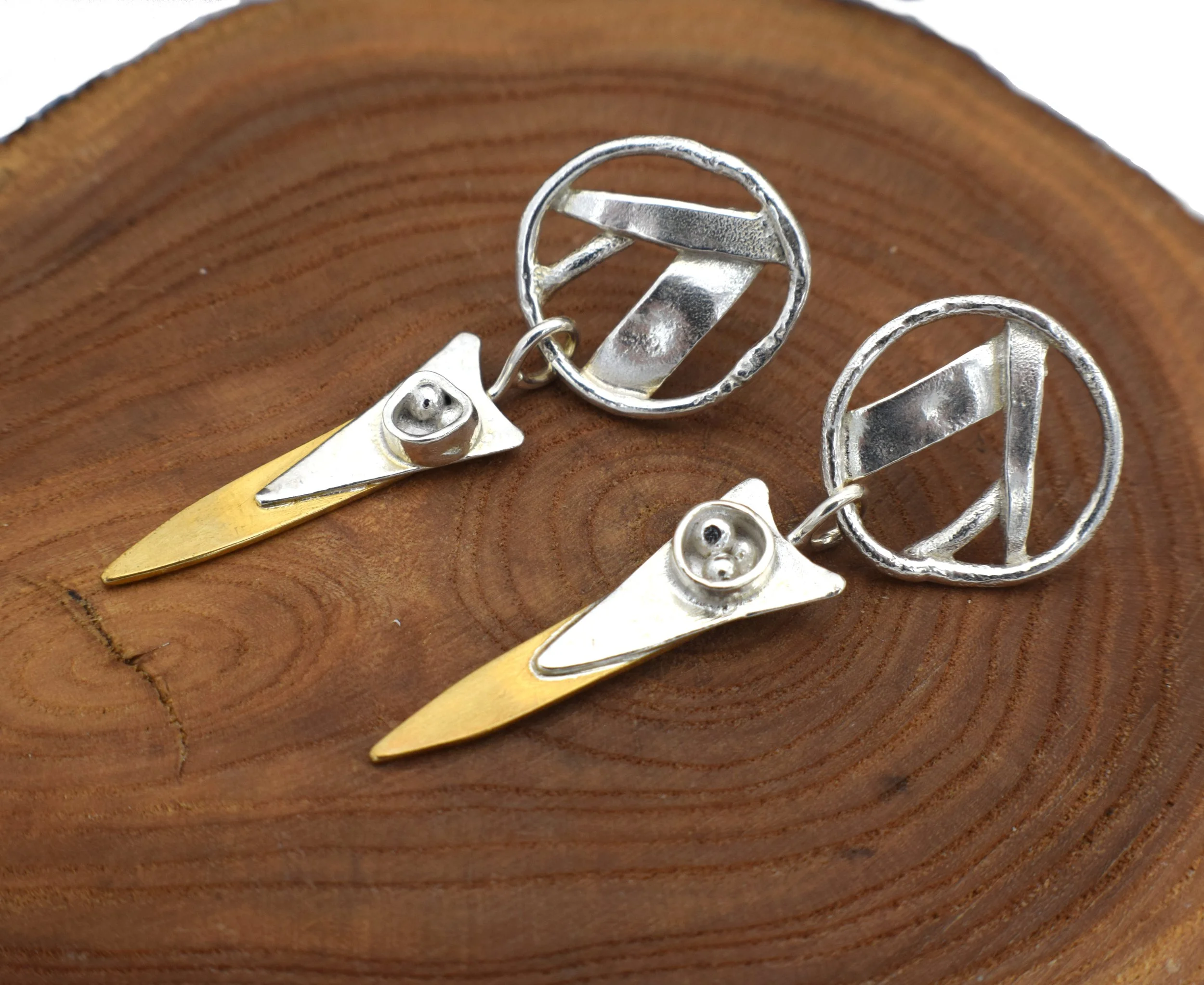 Shiny_mix_metal_earrings.JPG