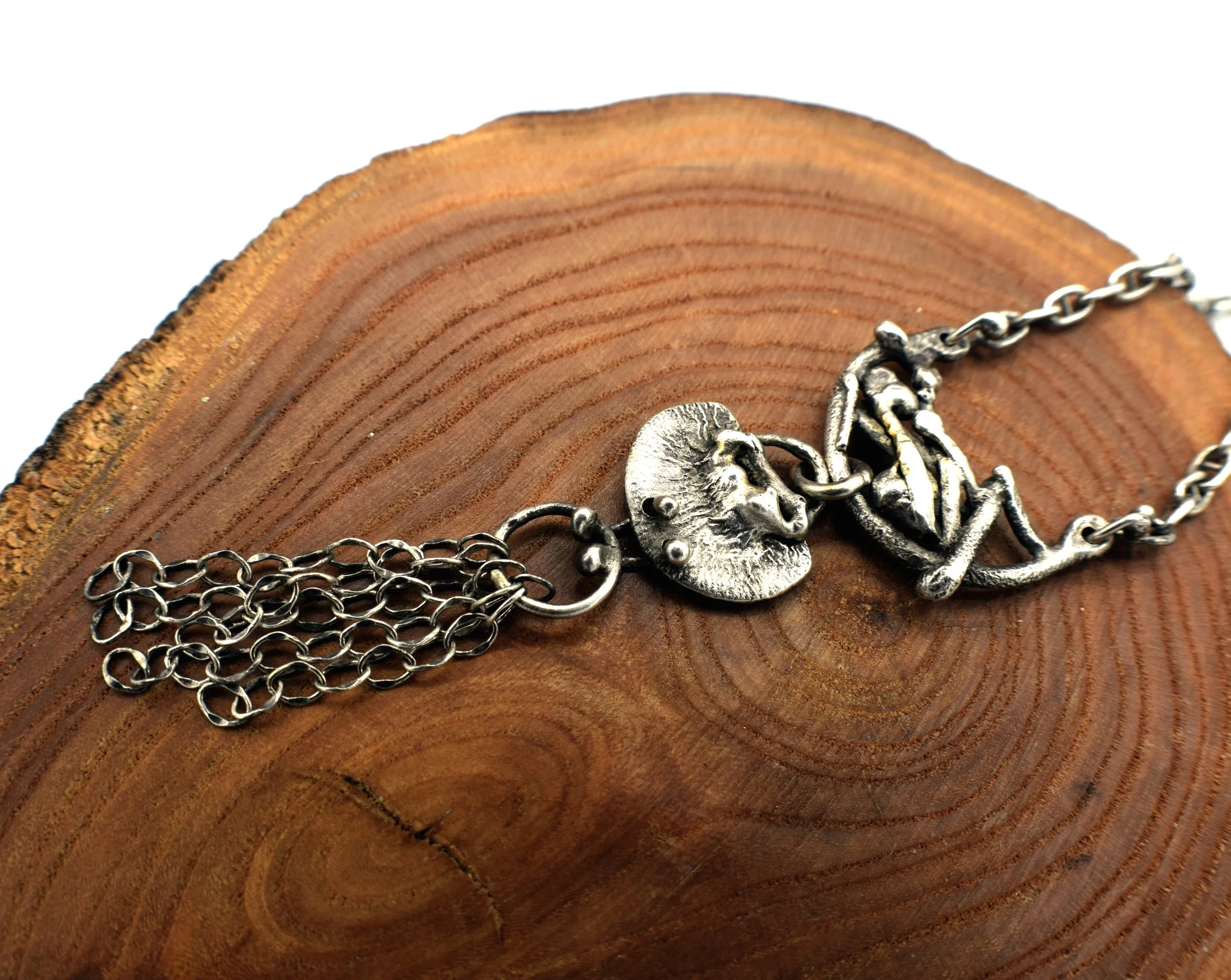 Rustic_Y_necklace_melty_silver3.JPG
