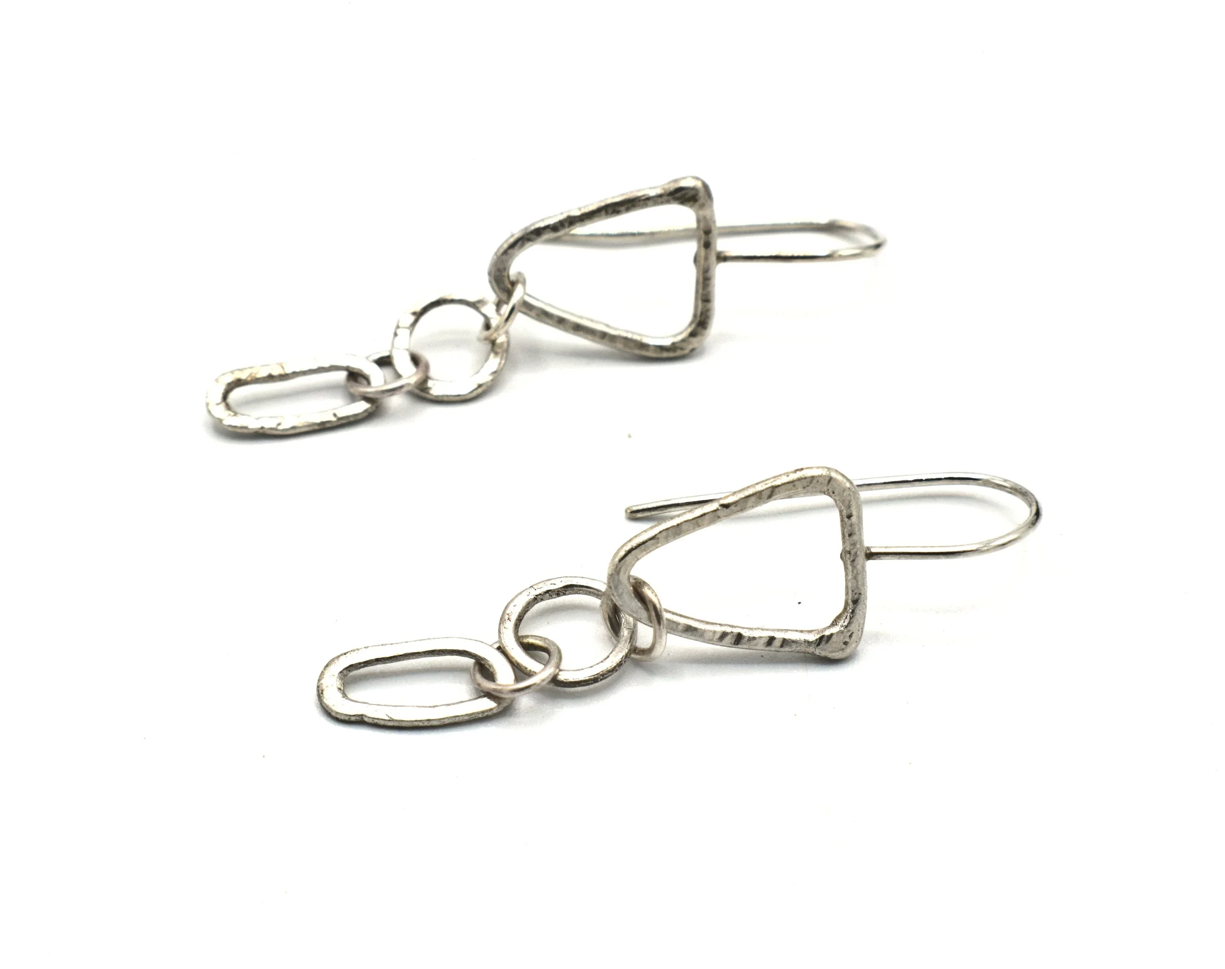 simple_silver_dangle_earring3.JPG