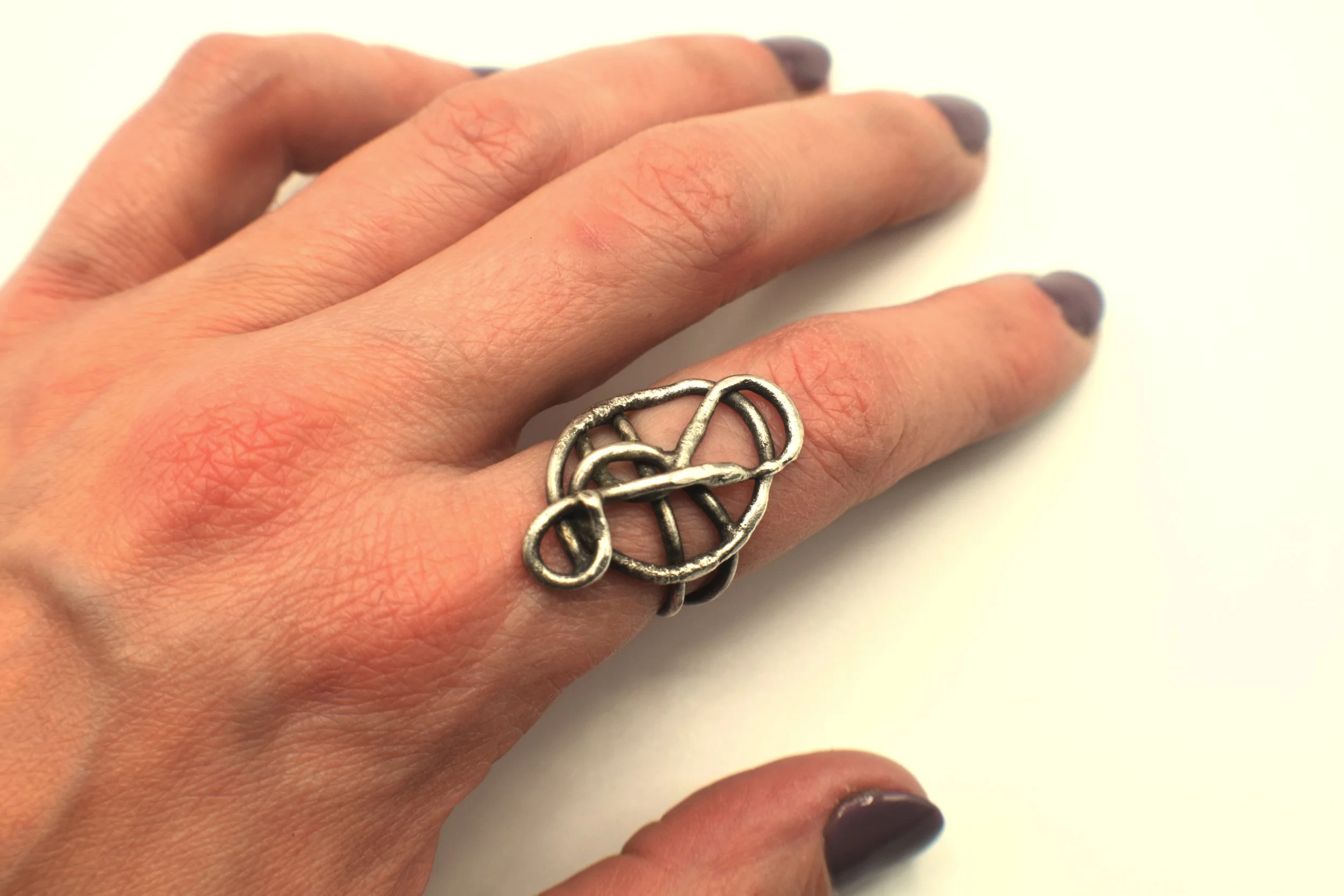 Silver_flow_organic_abstract_ring2_.JPG