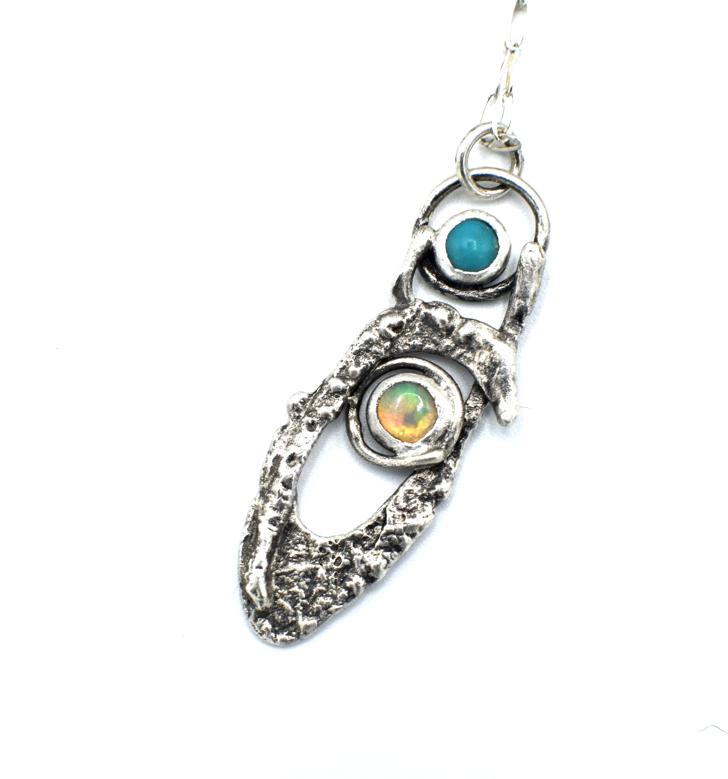 Rustic_opal_turquoise_necklace2.png