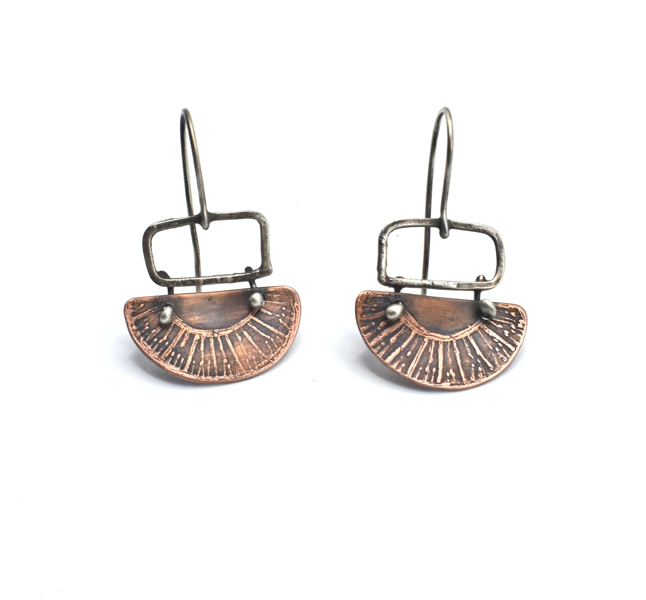 Copper_rays_earrings.JPG