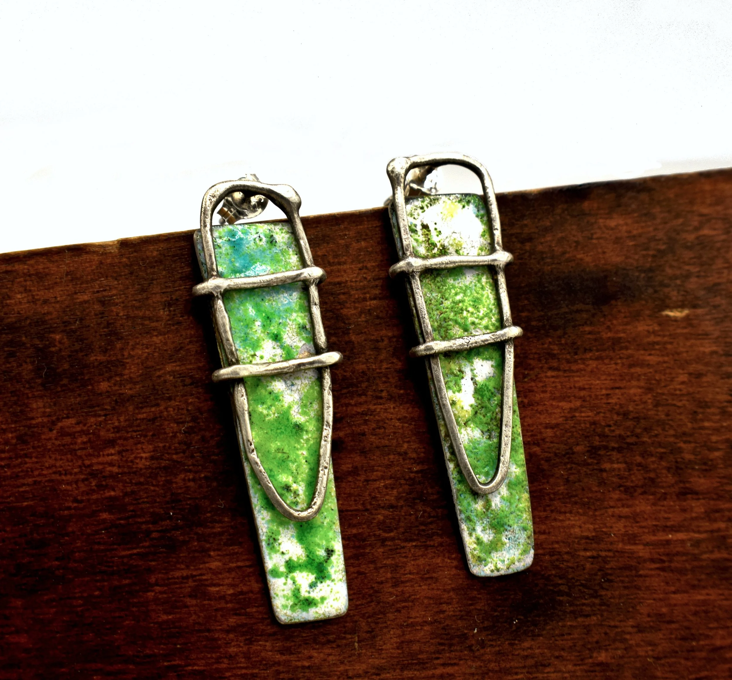 Green_enamel_Cage_studs4.JPG