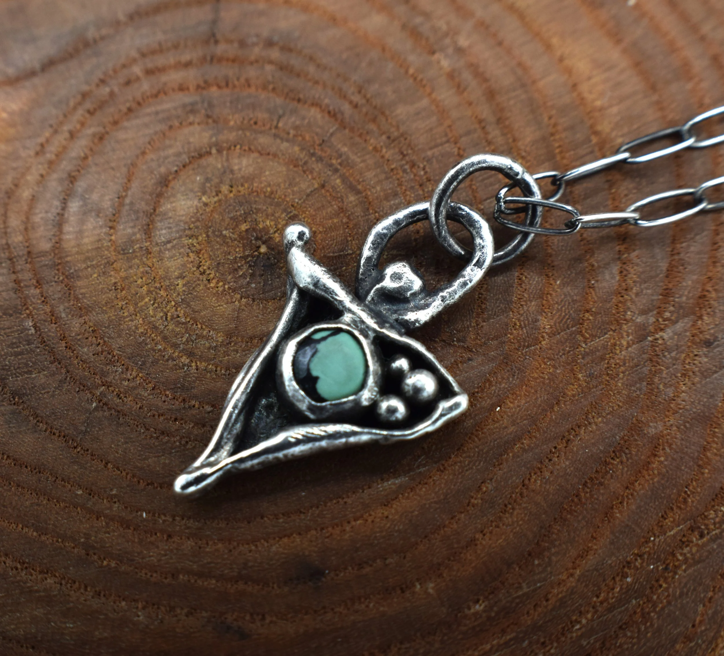Lil_turquoise_triangle_pendant_4.JPG