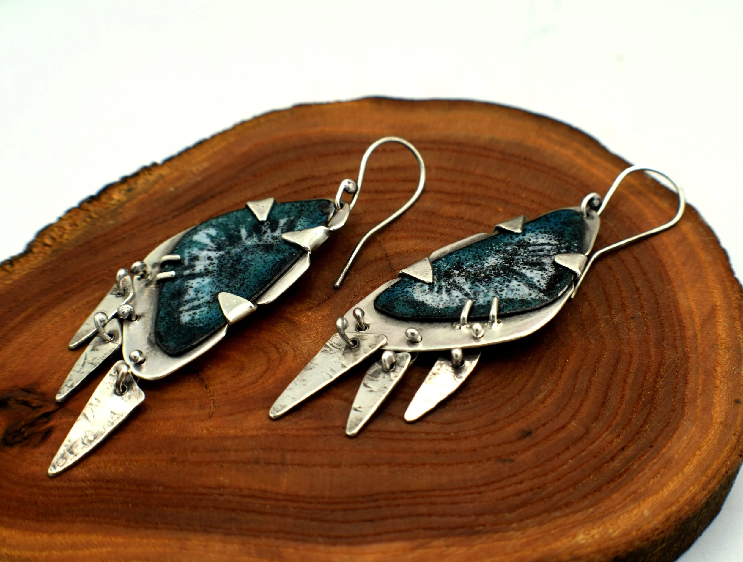 Enamel_wing_Earrings3.JPG
